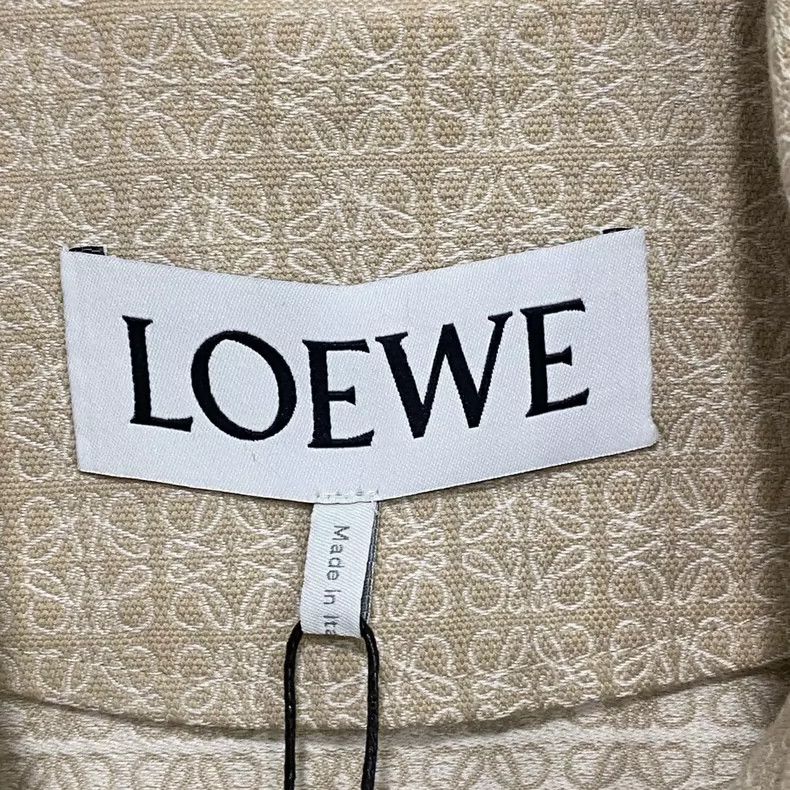 Loewe Loewe size 34 Beige full printed leather coat Size S / US 4 / IT 40 - 5 Thumbnail