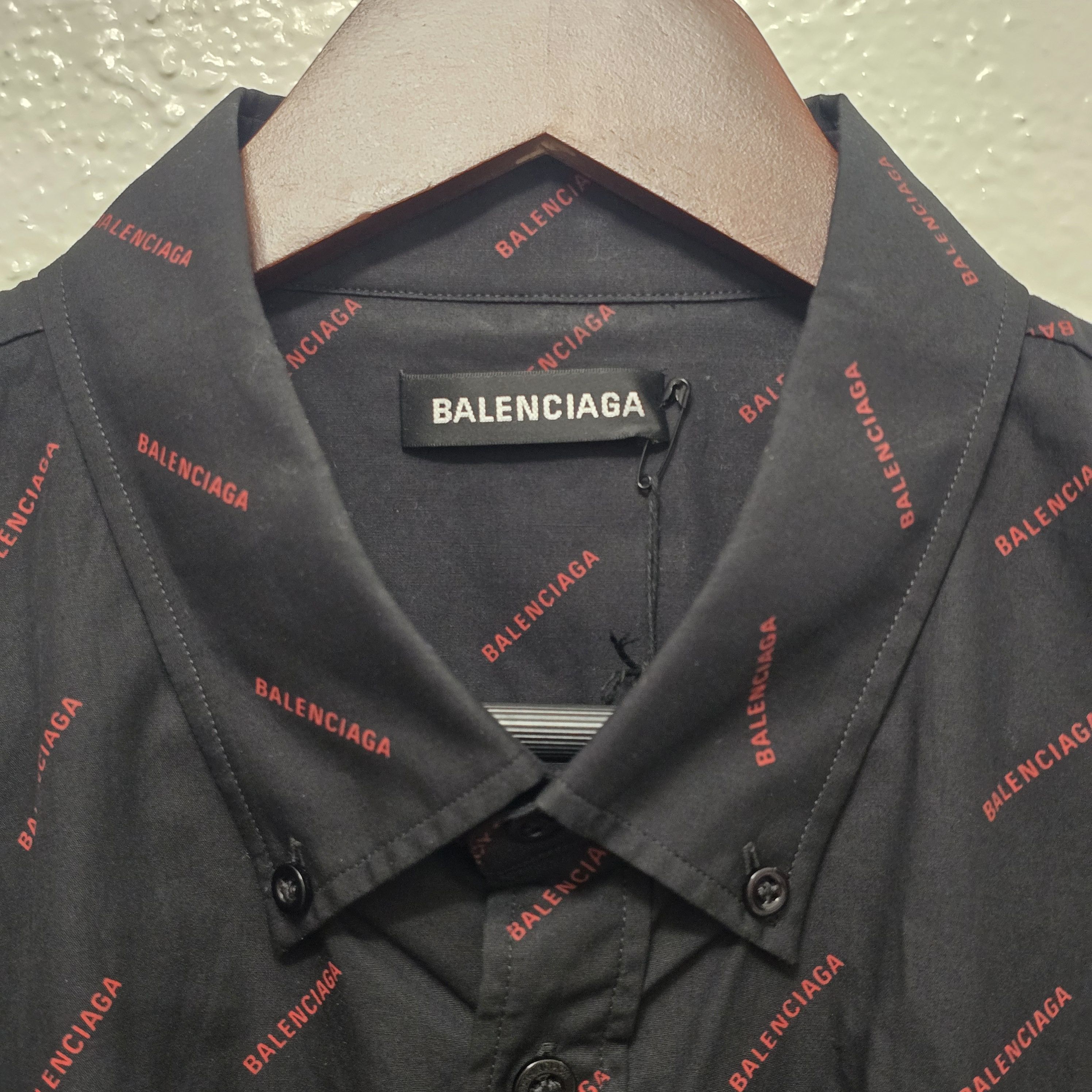Balenciaga Allover logo shirt Size US XXL / EU 58 / 5 - 3 Thumbnail