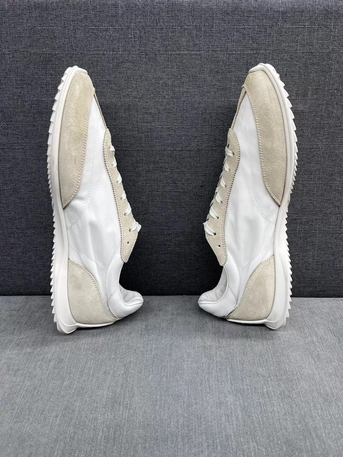 Celine CELINE Racer Triomphe Sneaker Ivory 43 99 New Size US 10 / EU 43 - 4 Thumbnail