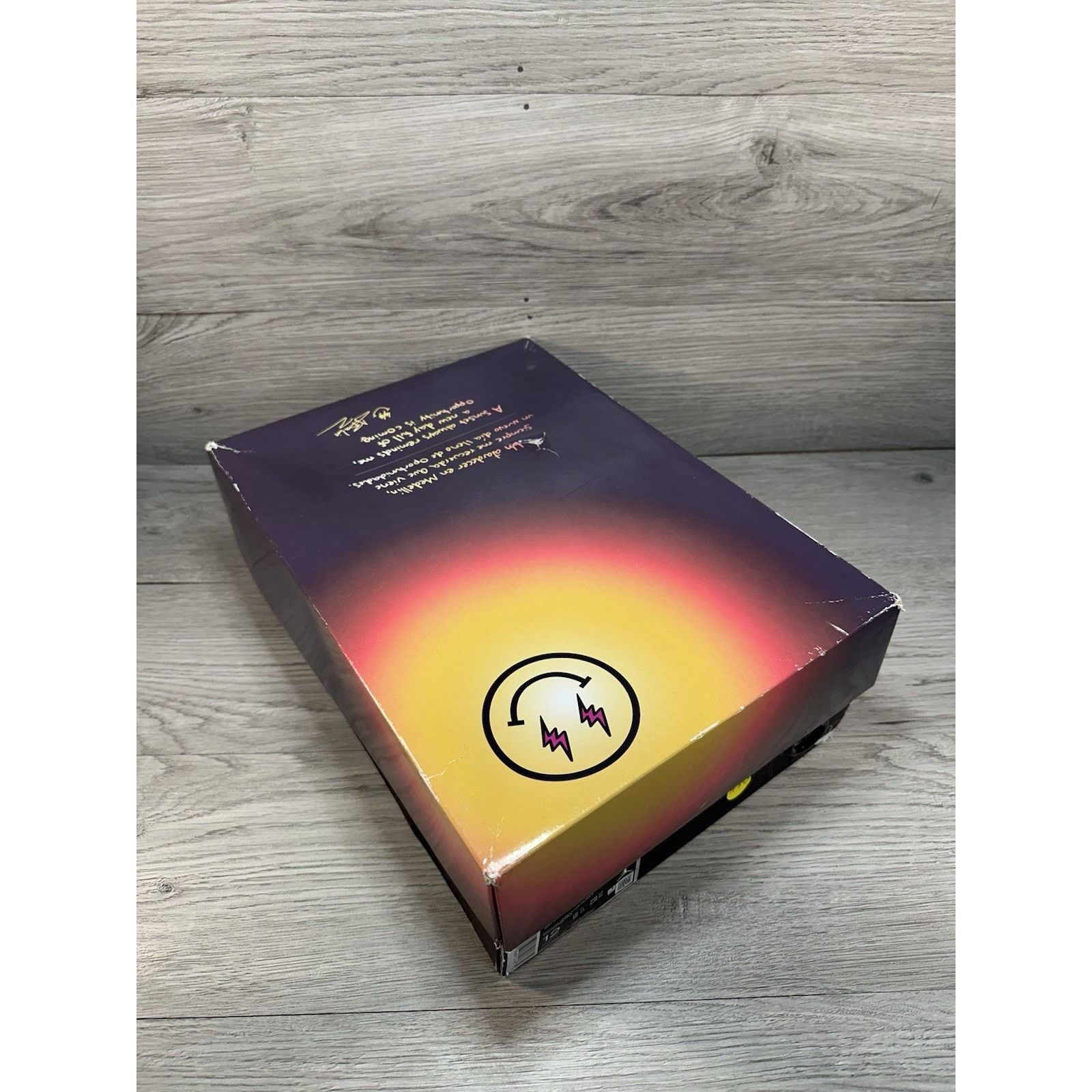 J Balvin × Jordan Brand Jordan 3 Retro x J. Balvin Medellin Sunset - Size 12 Size US 12 / EU 45 - 9 Thumbnail