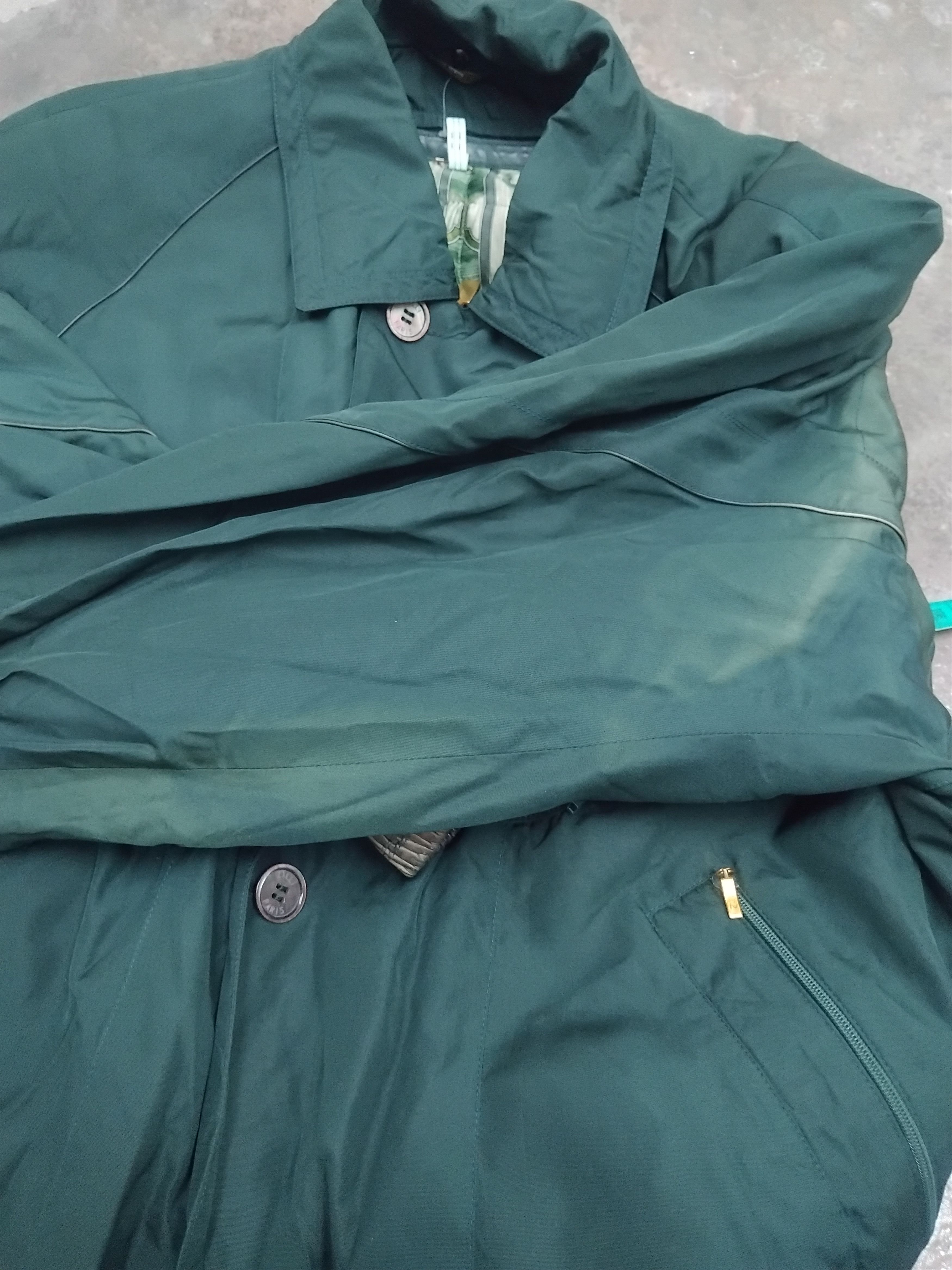 Zilli 🔥Zilli 100% silk green colour jacket Size US M / EU 48-50 / 2 - 6 Thumbnail