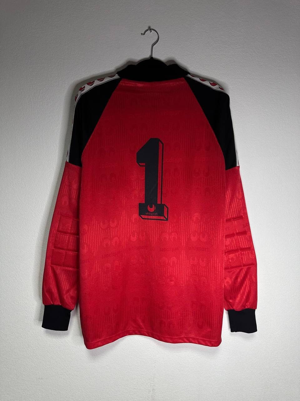 Other Uhlsport Goalkeeper Soccer Jersey Red Long Sleeve Vintage XL Size US XL / EU 56 / 4 - 7 Thumbnail