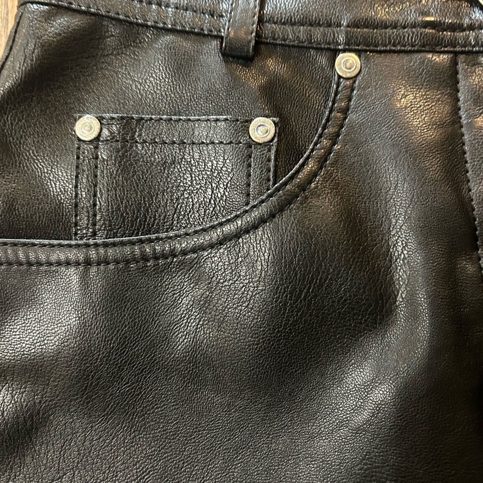 Stella McCartney Stella McCartney Maddox Shorts Black Design Hem 4/38 Size 27" / US 4 / IT 40 - 5 Thumbnail