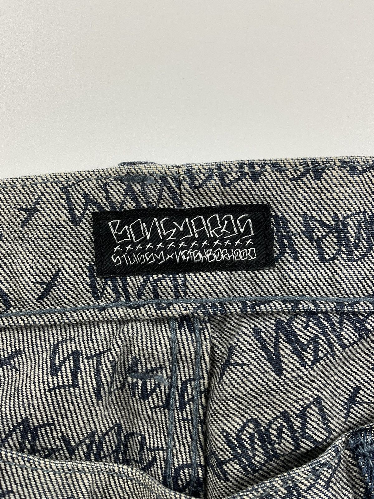 Neighborhood × Stussy Stussy x Neighborhood “Boneyards” Savage Level 3 Denim Size US 32 / EU 48 - 10 Thumbnail