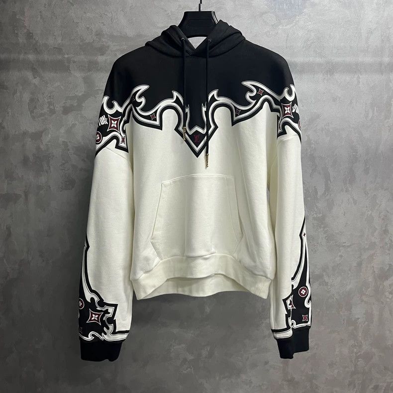 Louis Vuitton Louis Vuitton 24 latest western print logo hooded drawstrin Size US S / EU 44-46 / 1 - 1 Thumbnail