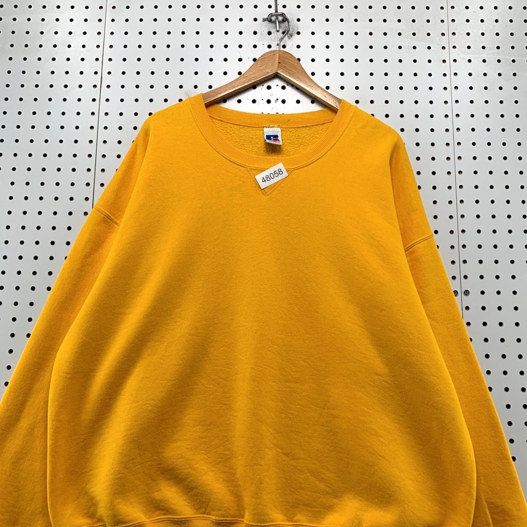 Russell Athletic VINTAGE Russell Athletic Sweatshirt Mens 2XL Yellow Crewneck USA 90s Fleece Cotton Sweatshirt Mens Size US XXL / EU 58 / 5 - 4 Thumbnail