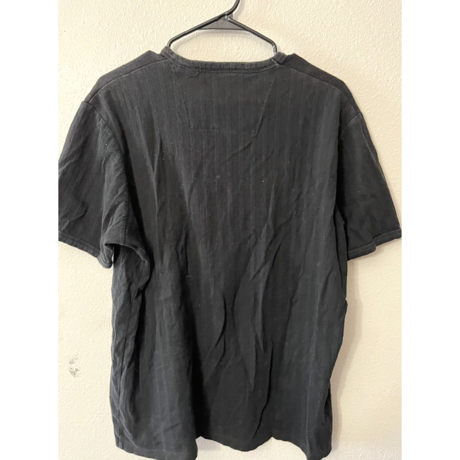 Perry Ellis Perry Ellis Shirt Mens XL Black V Neck Short Sleeve Shirt V-Neck Black Perry Ellis XL Men Short Sleeve Knit Polyester T-Shirt Size US XL / EU 56 / 4 - 2 Thumbnail