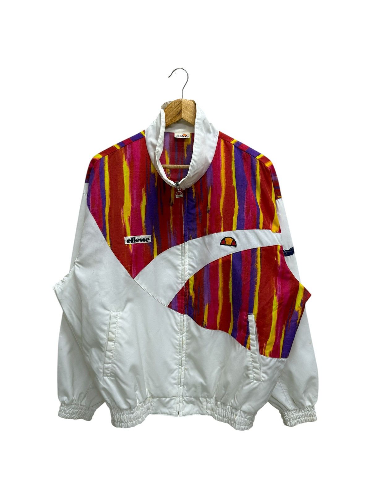 VINTAGE 90s ELLESSE JACKET