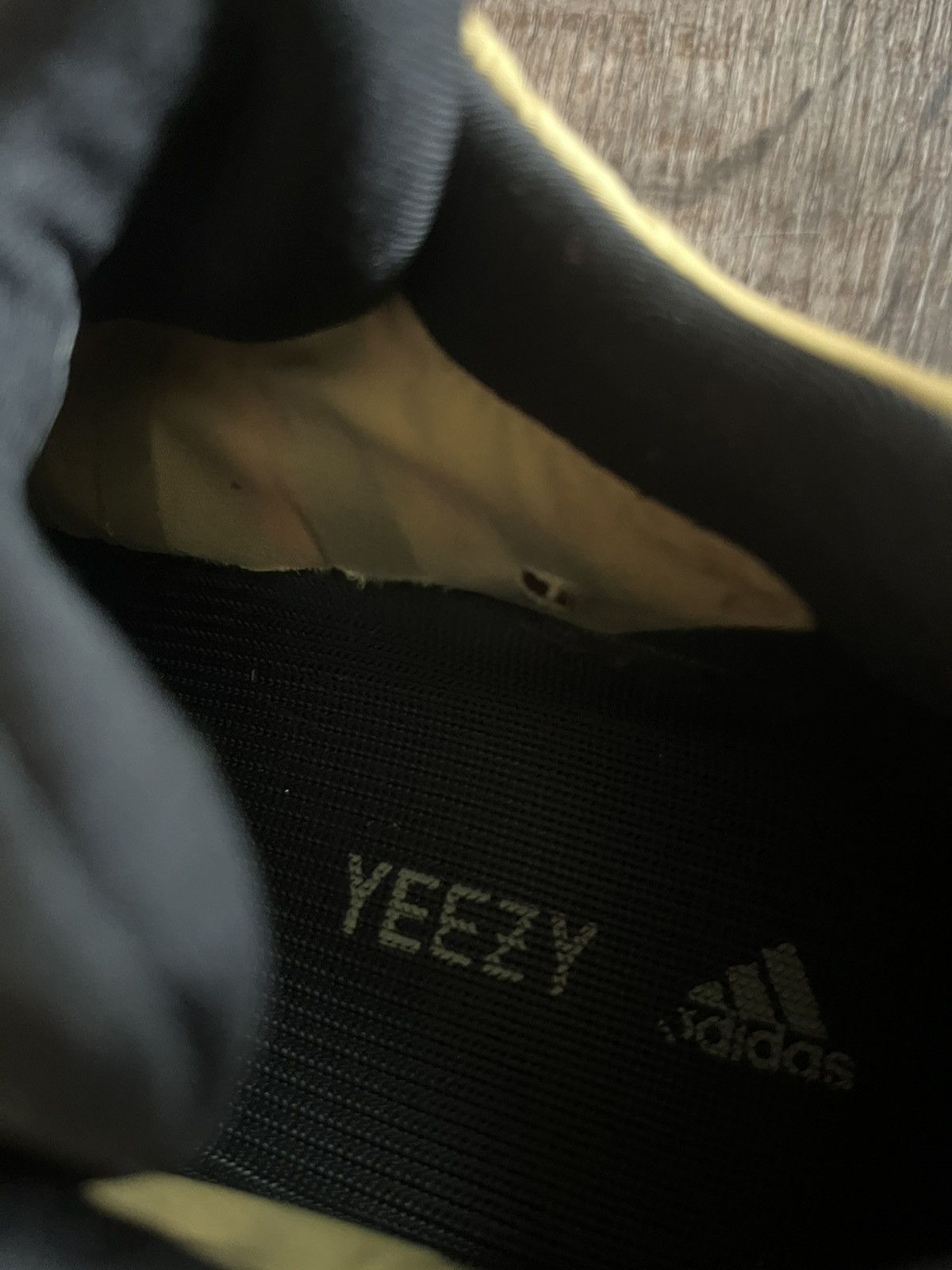 Yeezy Yeezy 700 MNVN “Honey Flux” Size US 8 / EU 41 - 8 Thumbnail