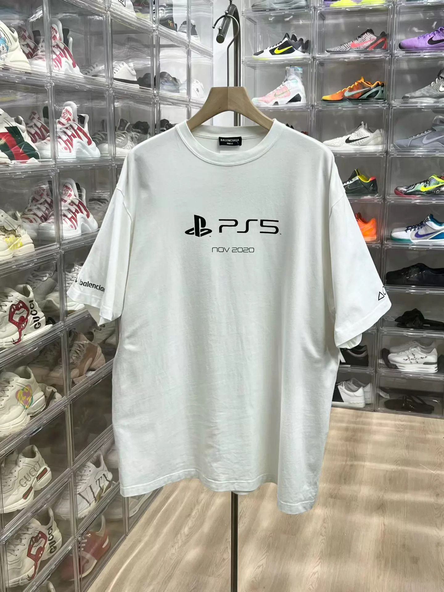 Balenciaga Balenciaga x PS5 White Loose Short Sleeve Tee M Size US M / EU 48-50 / 2 - 1 Thumbnail