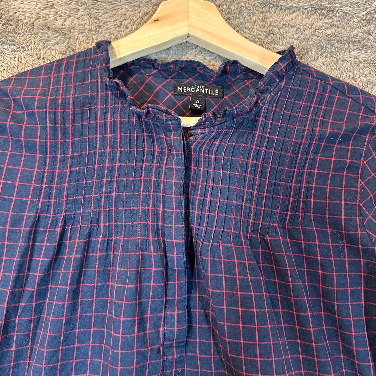 J.Crew J. Crew Blue Red Windowpane Pintuck Popover Top Shirt 0 XS Size XS / US 0-2 / IT 36-38 - 2 Thumbnail