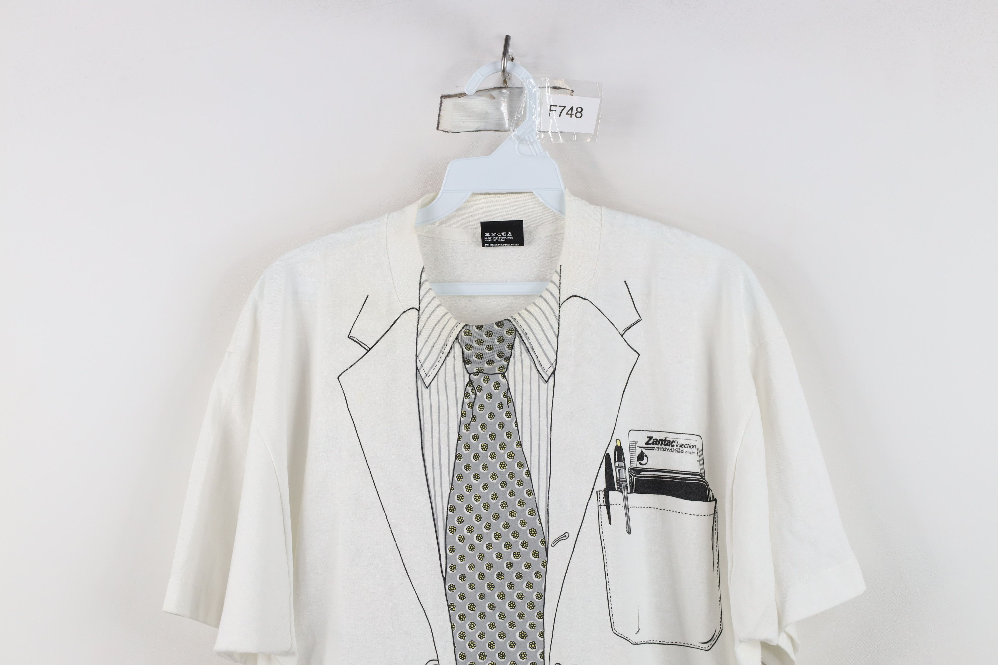 Vintage Vintage 70s Leslie Arwin Coat Short Sleeve T-Shirt White USA Size US XL / EU 56 / 4 - 2 Thumbnail