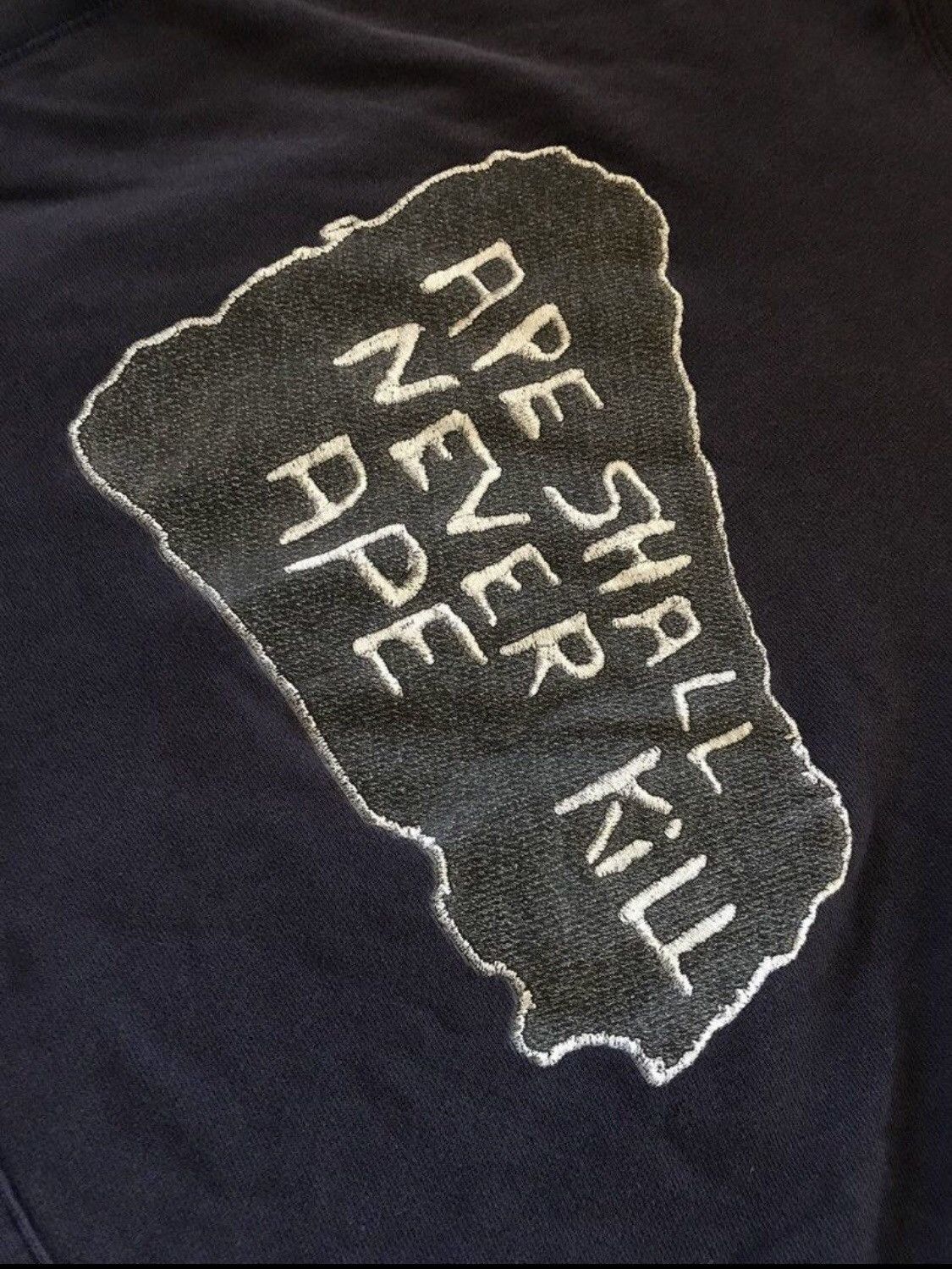 Bape OG CIRCA 2000 APE SHALL NEVER KILL APE HOODIE Size US L / EU 52-54 / 3 - 2 Thumbnail