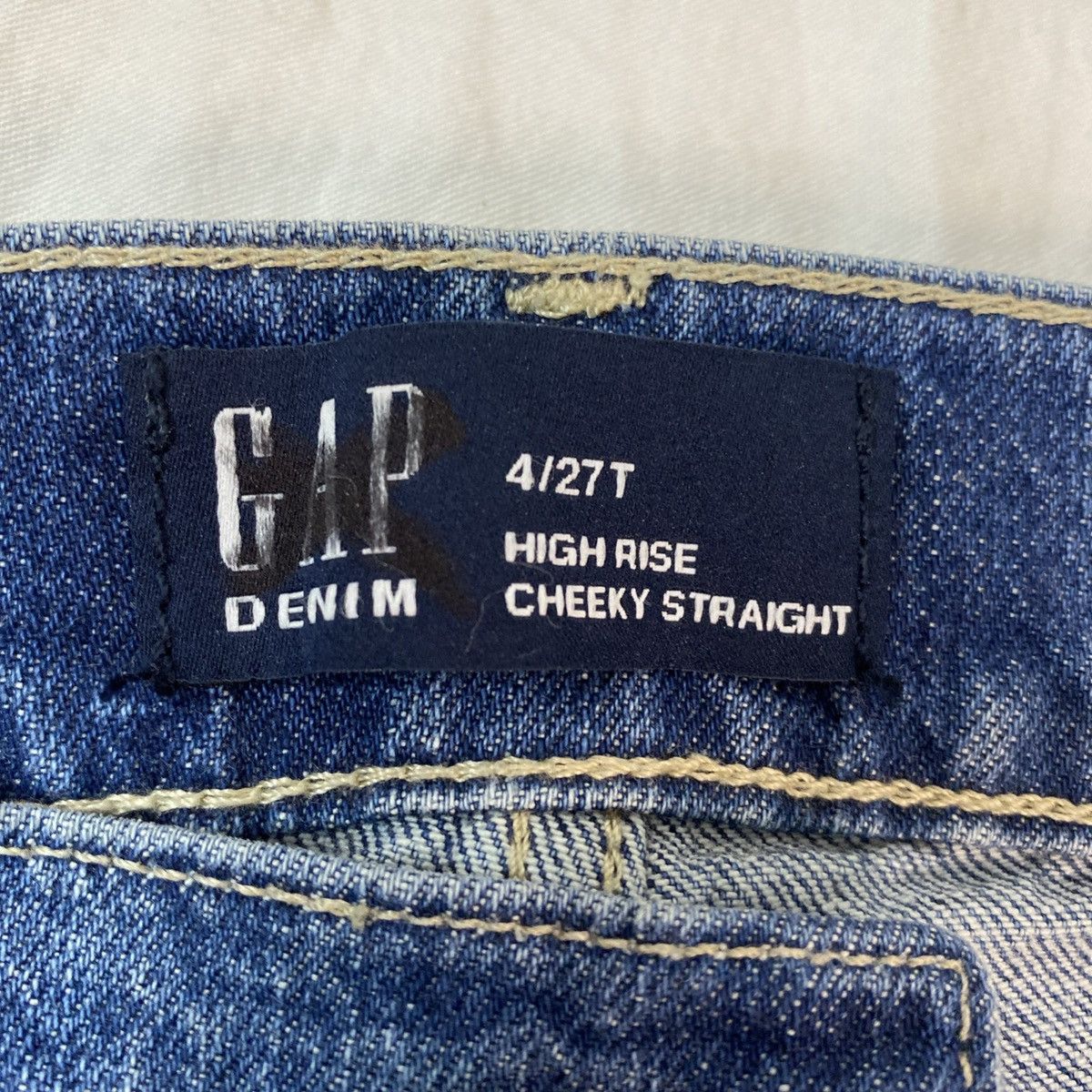 Gap GAP High Rise Women's Jeans Distressed Button 4/27 Tall, NWT Size 27" / US 4 / IT 40 - 7 Thumbnail