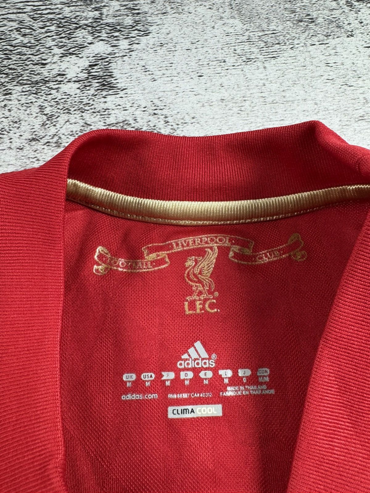 Adidas #10 Joe Cole LFC Liverpool 2010 2012 Men’s Medium Size Soccer Football T Shirt Jersey Size US M / EU 48-50 / 2 - 13 Thumbnail