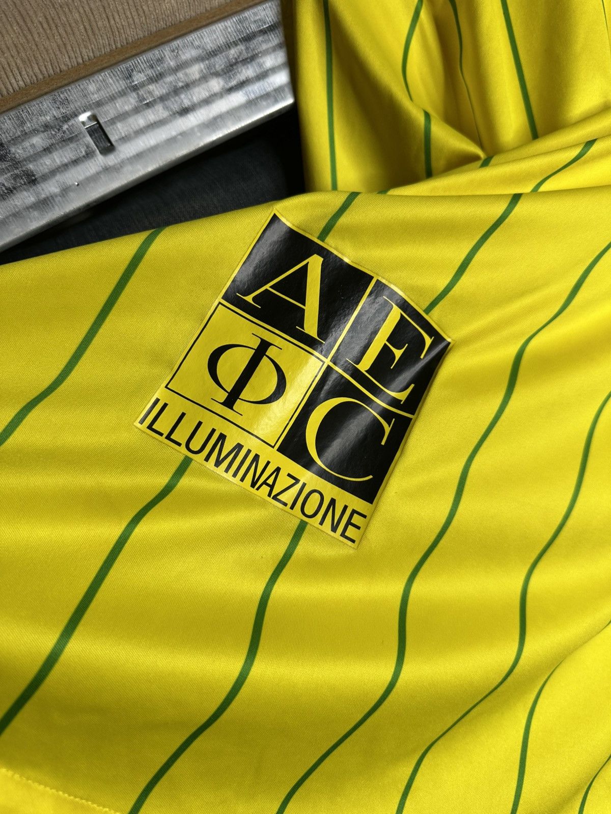 Jerzees Joma Norwich City Home football shirt 2022 - 2023 Size US L / EU 52-54 / 3 - 8 Thumbnail