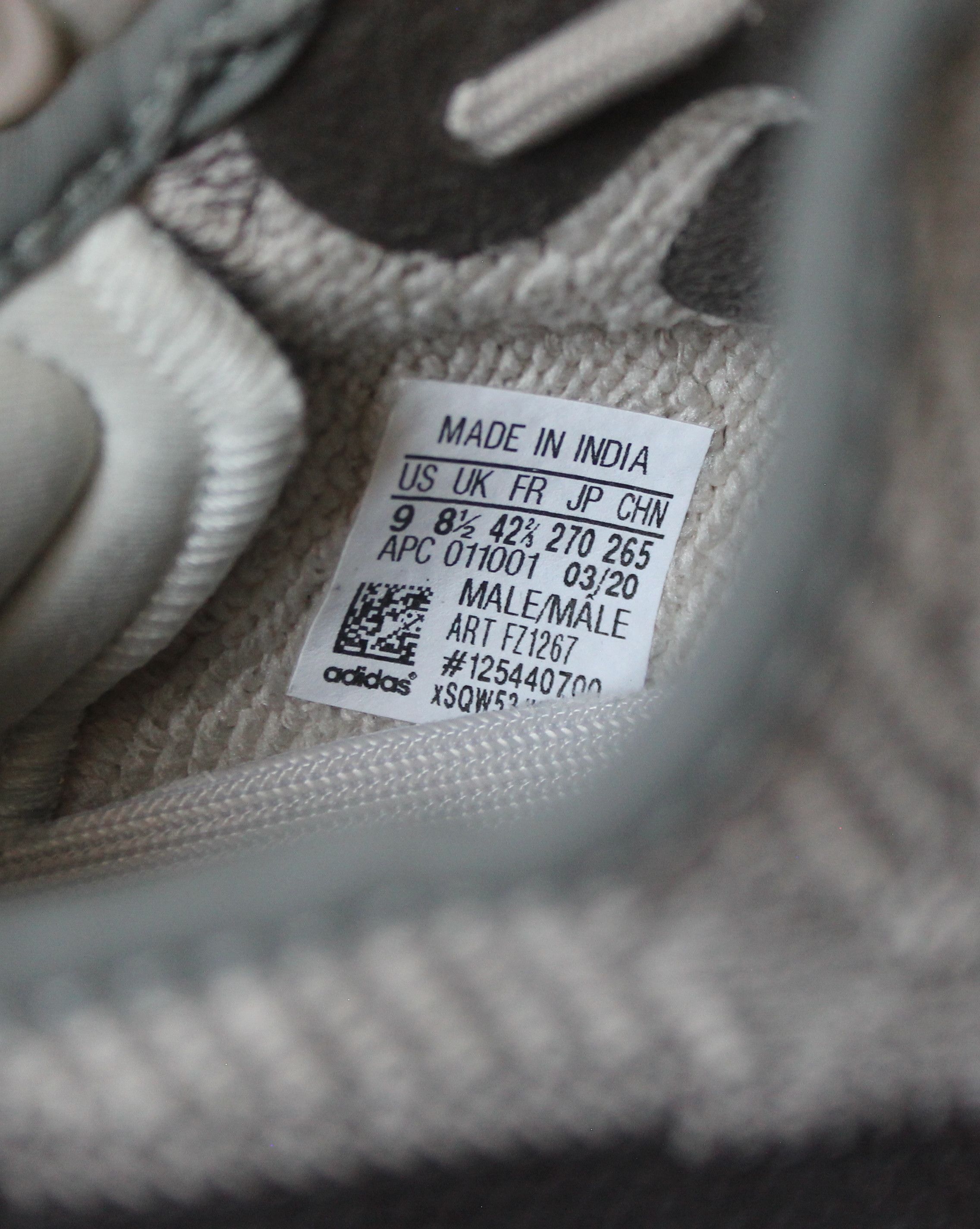 Adidas Yeezy Boost 350 V2 Zyon FZ1267 Size US 9 / EU 42 - 14 Thumbnail