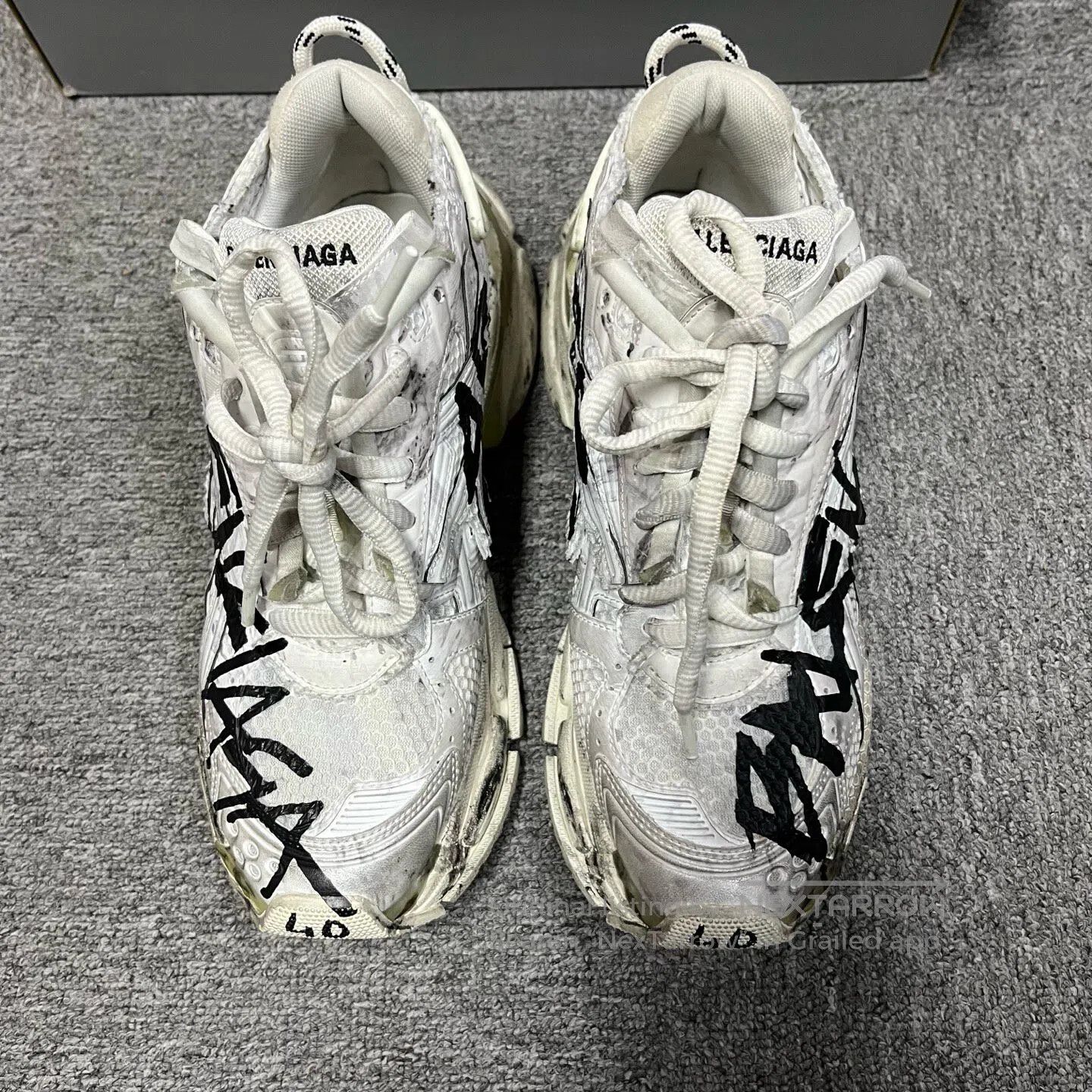 Balenciaga Balenciaga Worn-out style laced low-top sneakers| Size US 7 / EU 40 - 3 Thumbnail