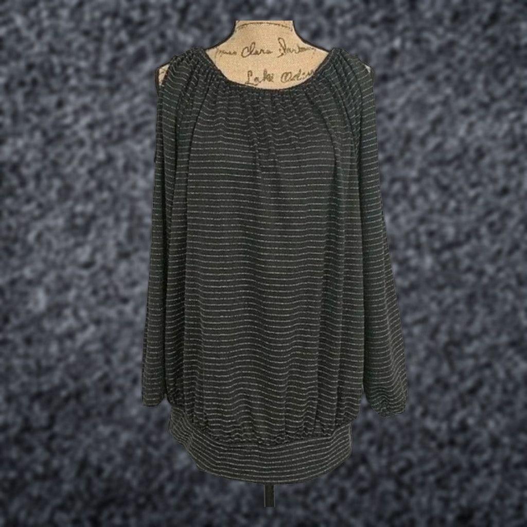 Vintage Lane Bryant Blouse Womens Size 18 Cowl Neck Black Stretch Top long sleeve Pullover Modern Classic Institutional Size XXL / US 16-18 / IT 52-54 - 1 Thumbnail