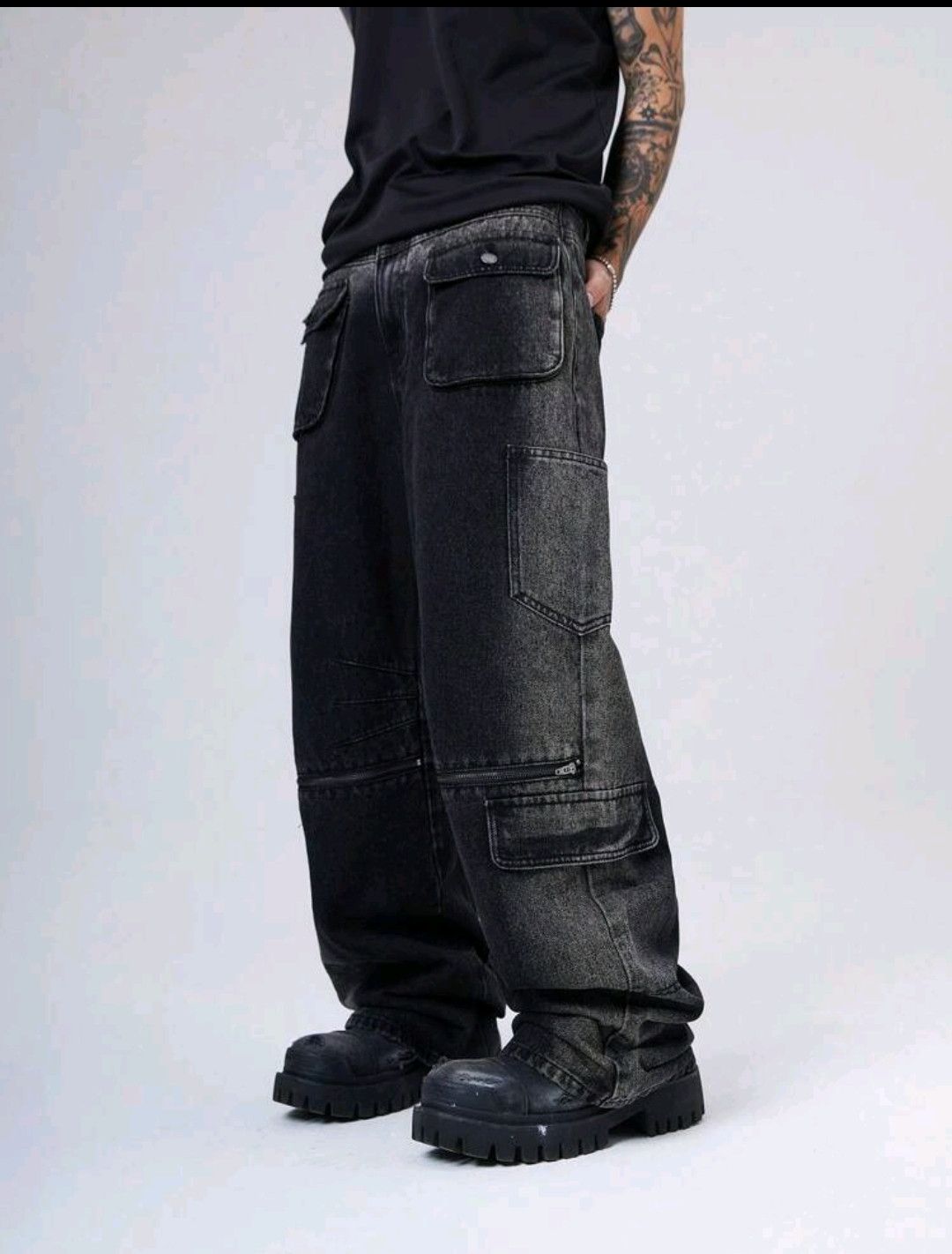 Japanese Brand × Jean × Vintage Y2K Vintage Streetwear Rust Distressed Baggy Cargo Jeans Size US 35 - 7 Thumbnail
