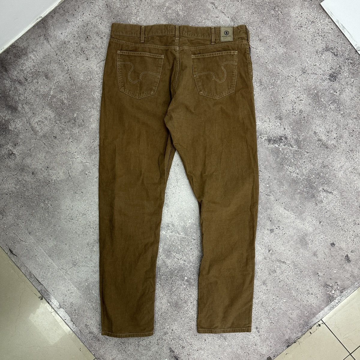 Vintage Vintage 00s Bogner Big Boy Corduroy Jeans straight 40x34 y2k Size US 40 / EU 56 - 2 Thumbnail