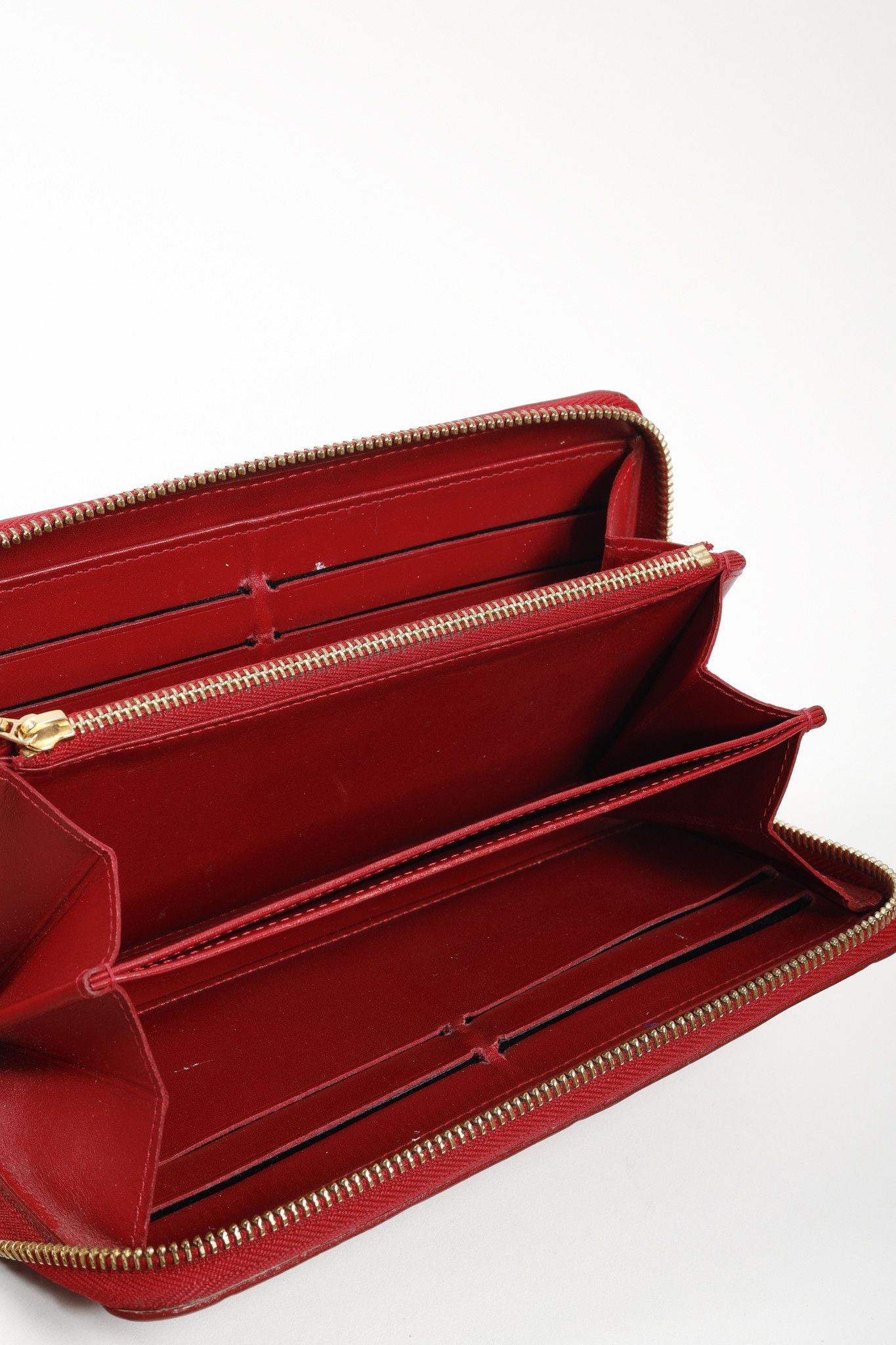 Louis Vuitton Vernis Pomme D'amour Zippy Wallet
