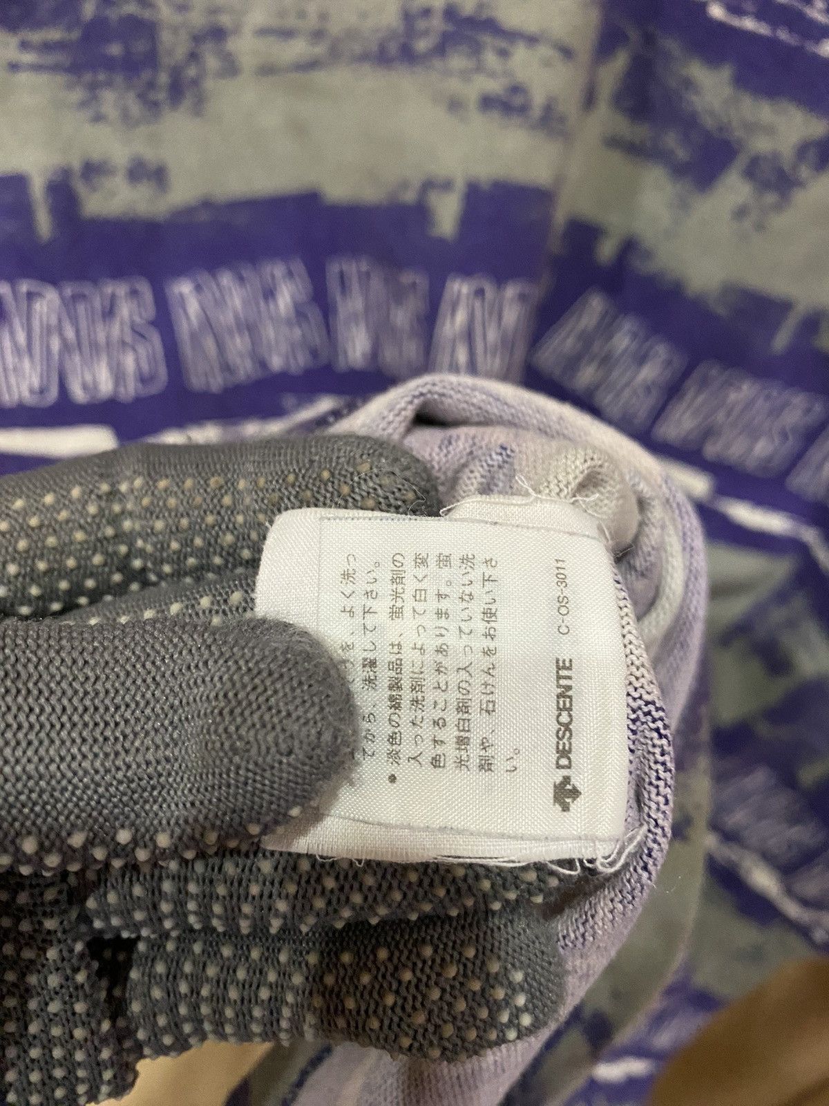 Adidas Rare 1980s Adidas Japan Purple Graphic Design by Descente Size US M / EU 48-50 / 2 - 8 Thumbnail