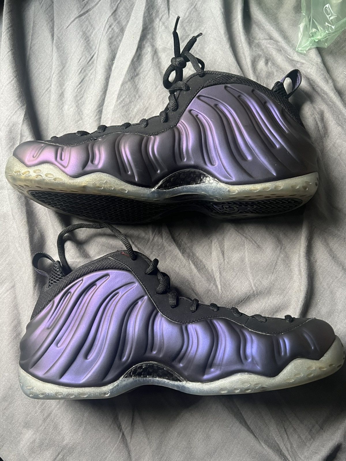 Nike Nike Eggplant Foamposite 2017 Size 12 Size US 12 / EU 45 - 2 Thumbnail