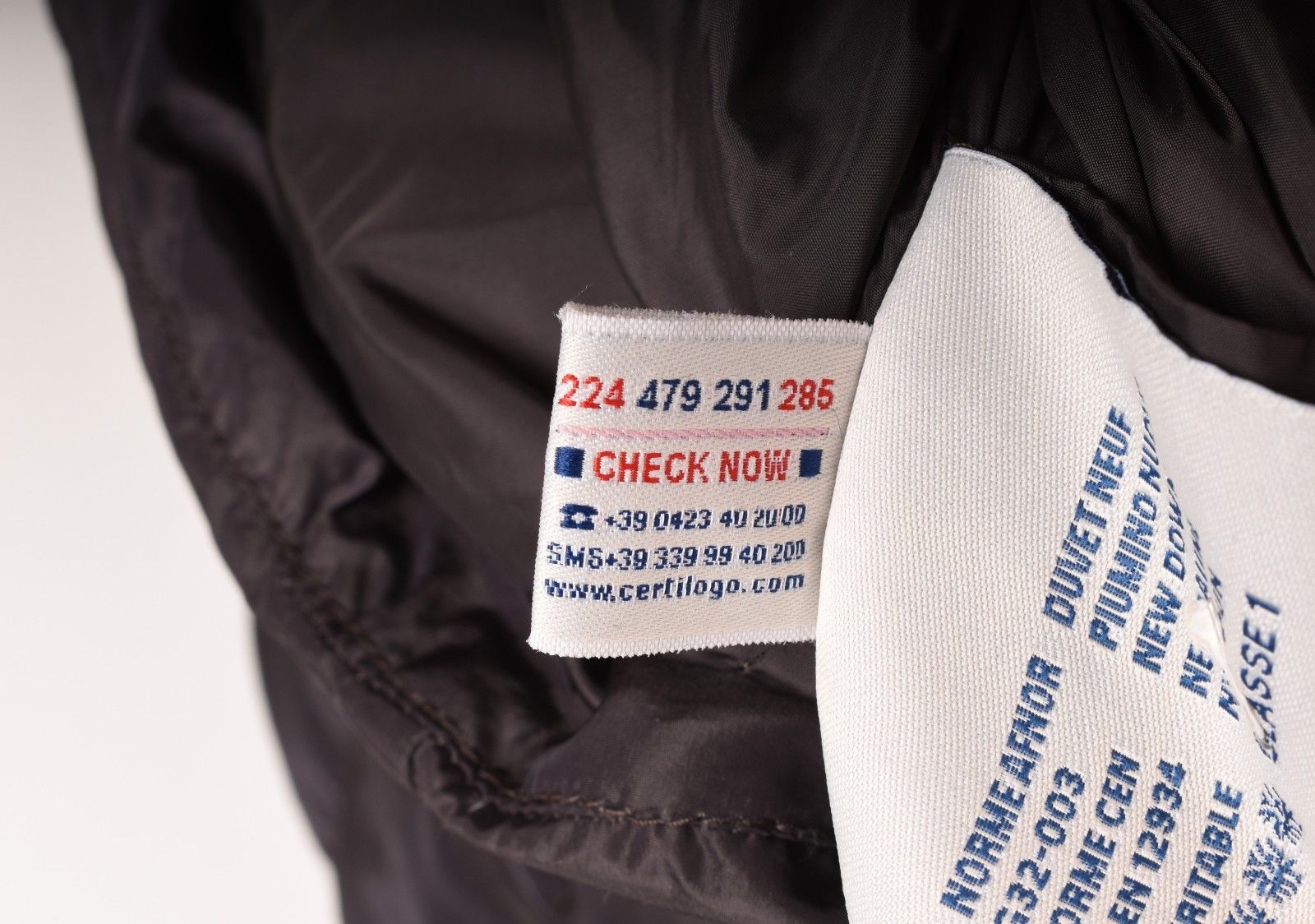 Moncler Original Moncler Johanna Women Down Coat Size 1 S H5493 Size S / US 4 / IT 40 - 6 Thumbnail