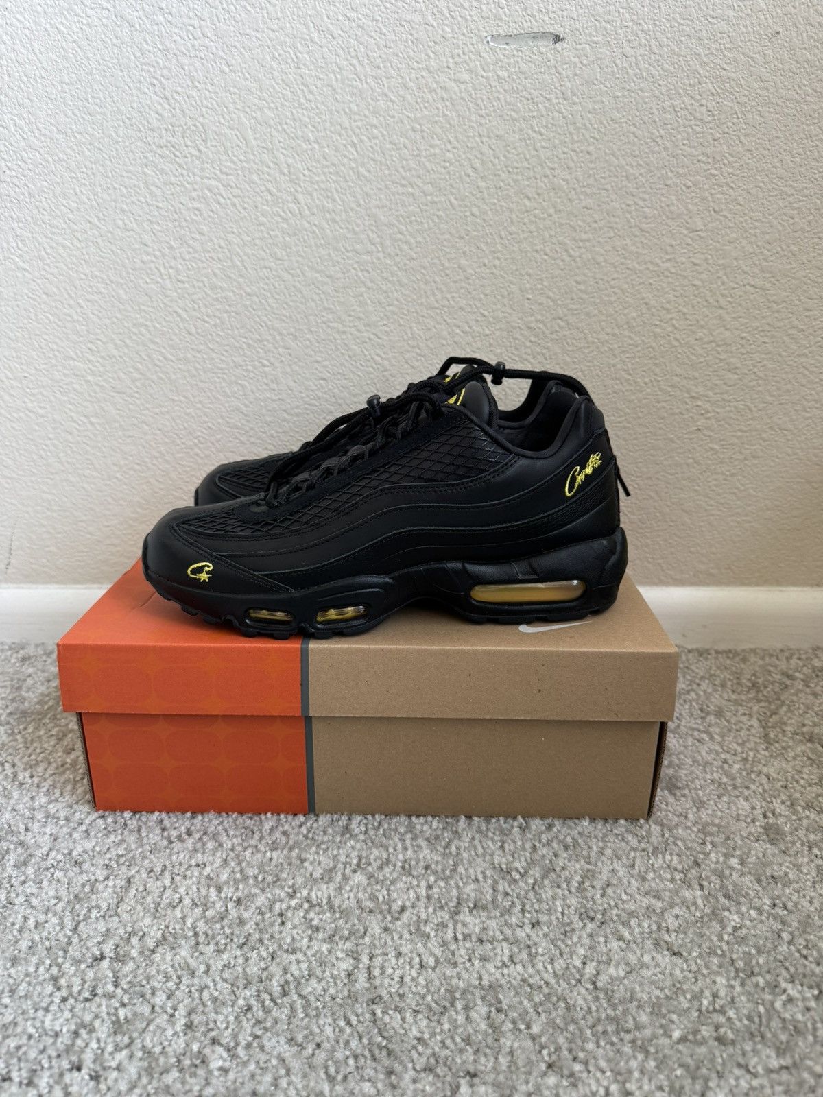 Corteiz × Nike Honey Black 95s Size US 9.5 / EU 42-43 - 2 Thumbnail