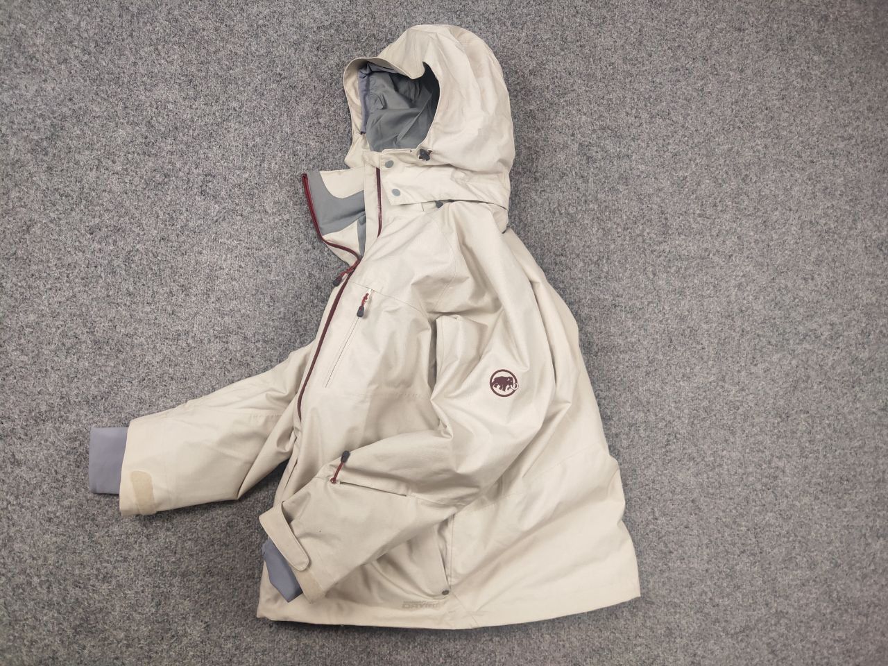 Mammut Mammut Dry Tech ajungilak oti element ski warm Hooded Jacket Size M / US 6-8 / IT 42-44 - 11 Thumbnail