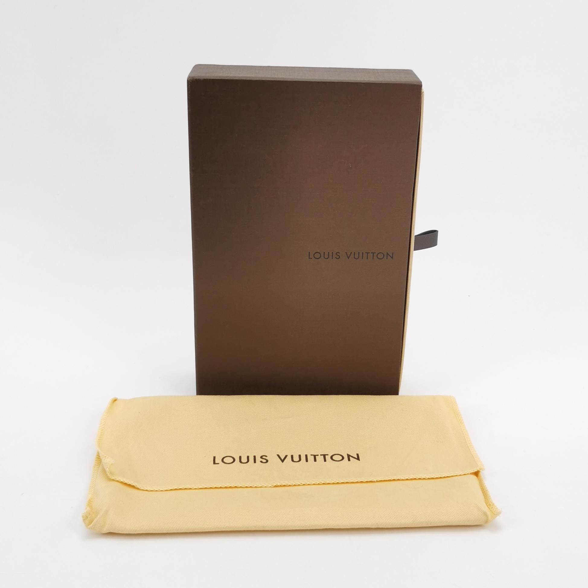 Louis Vuitton Louis Vuitton (LV) Zippy patent leather monogram embossed z Size ONE SIZE - 4 Thumbnail