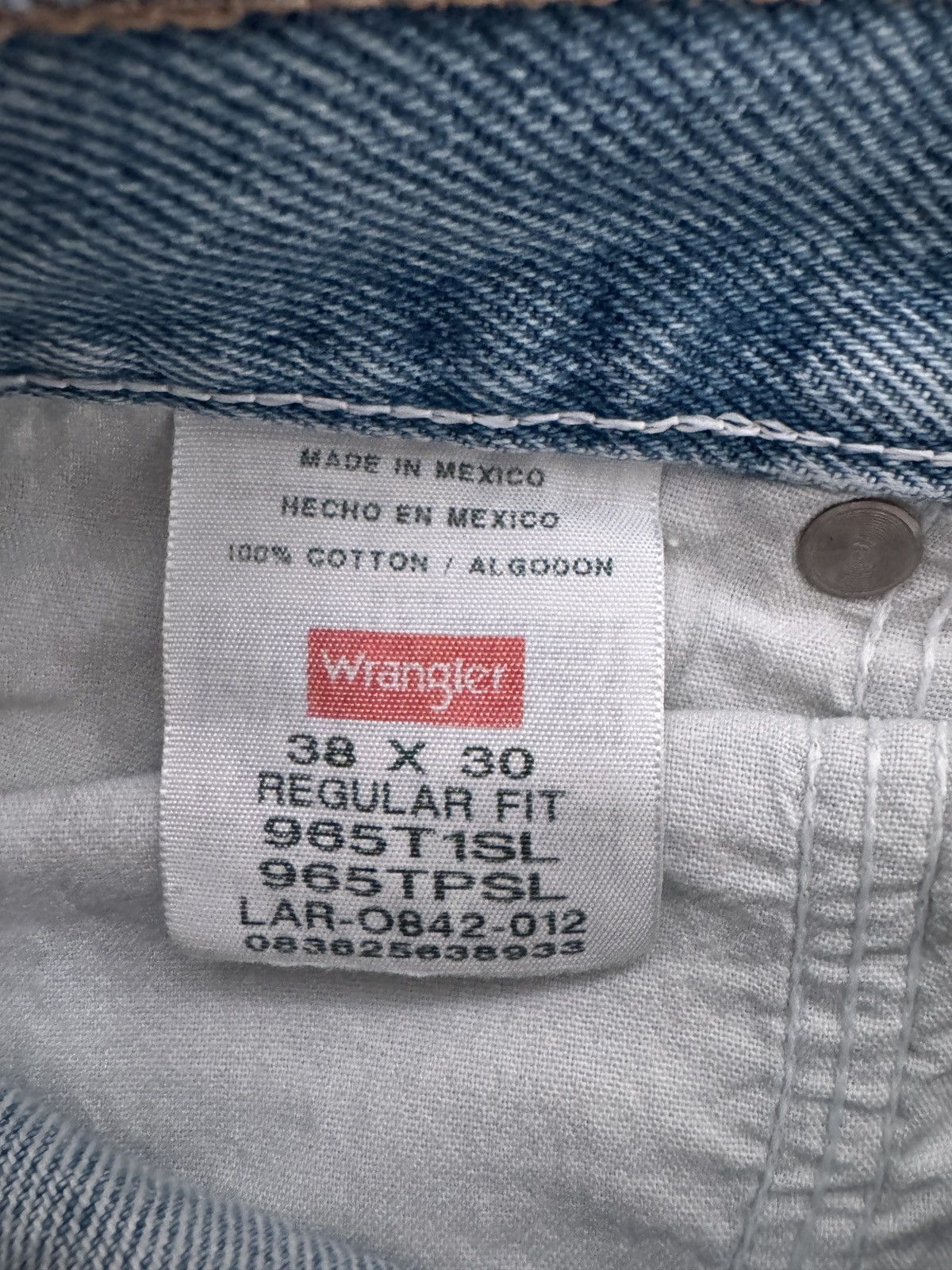 Wrangler vintage faded wrangler denim Size US 38 / EU 54 - 2 Thumbnail