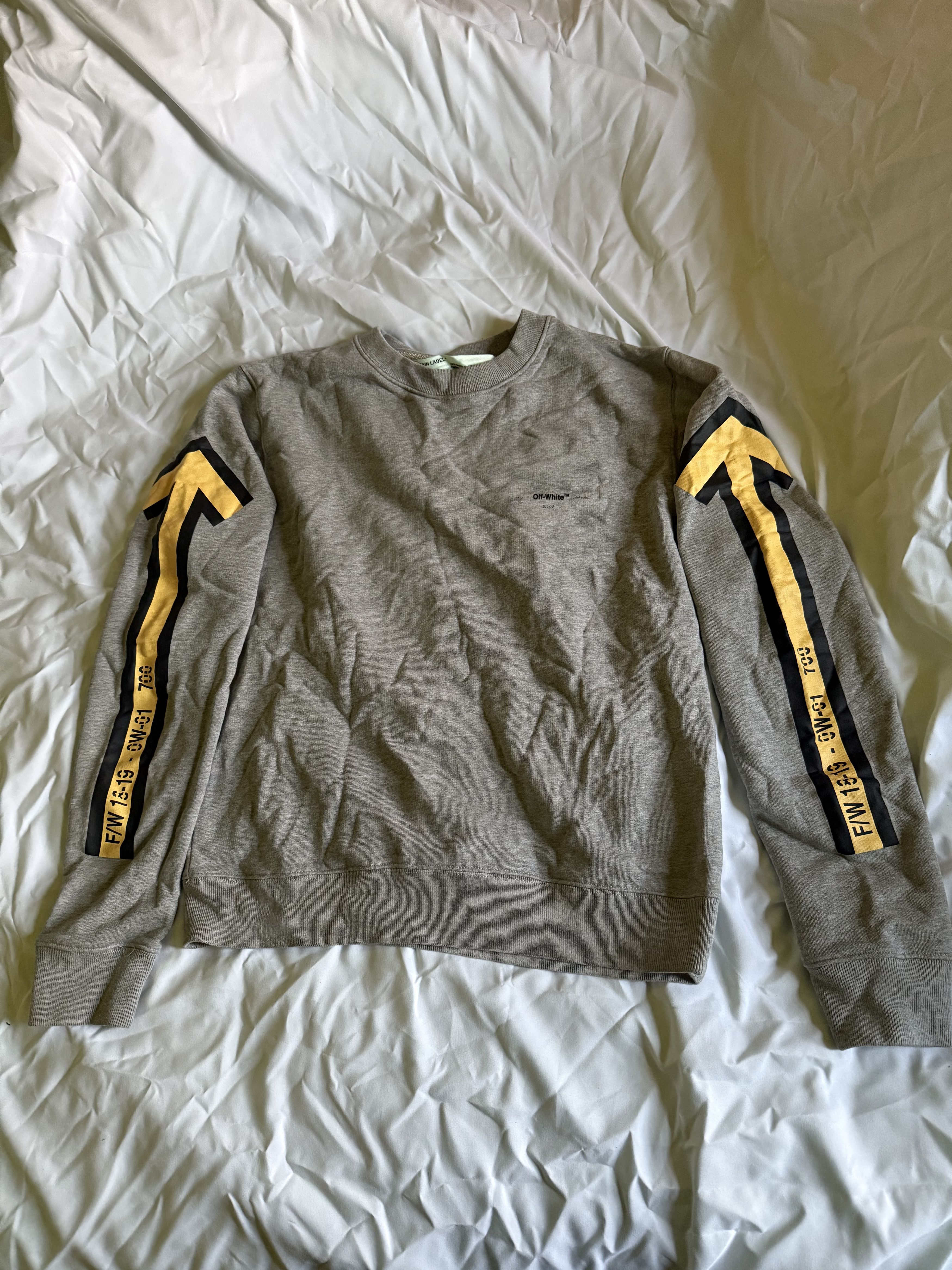 Off-White Off white gray yellow arrow sweater Size US M / EU 48-50 / 2 - 2 Thumbnail