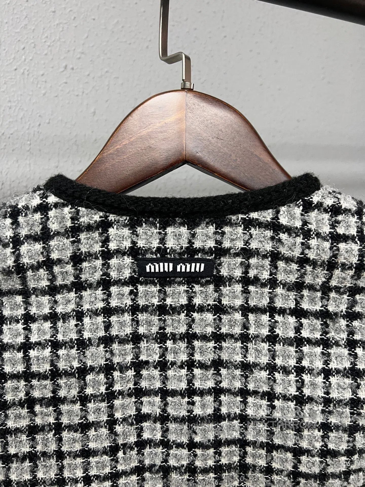 Miu Miu miu miu black and white plaid jacket. Size S / US 4 / IT 40 - 4 Thumbnail