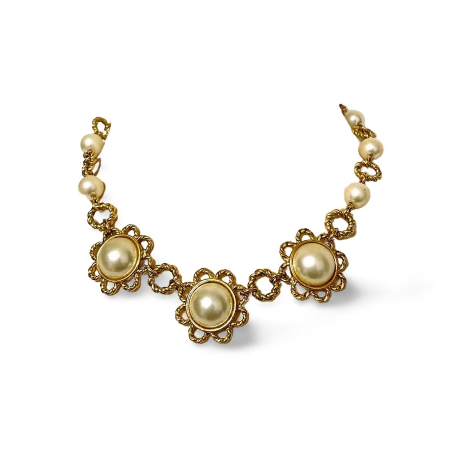 Moschino Vintage Moschino twisted chain necklace with pearl flowers Size ONE SIZE - 3 Thumbnail