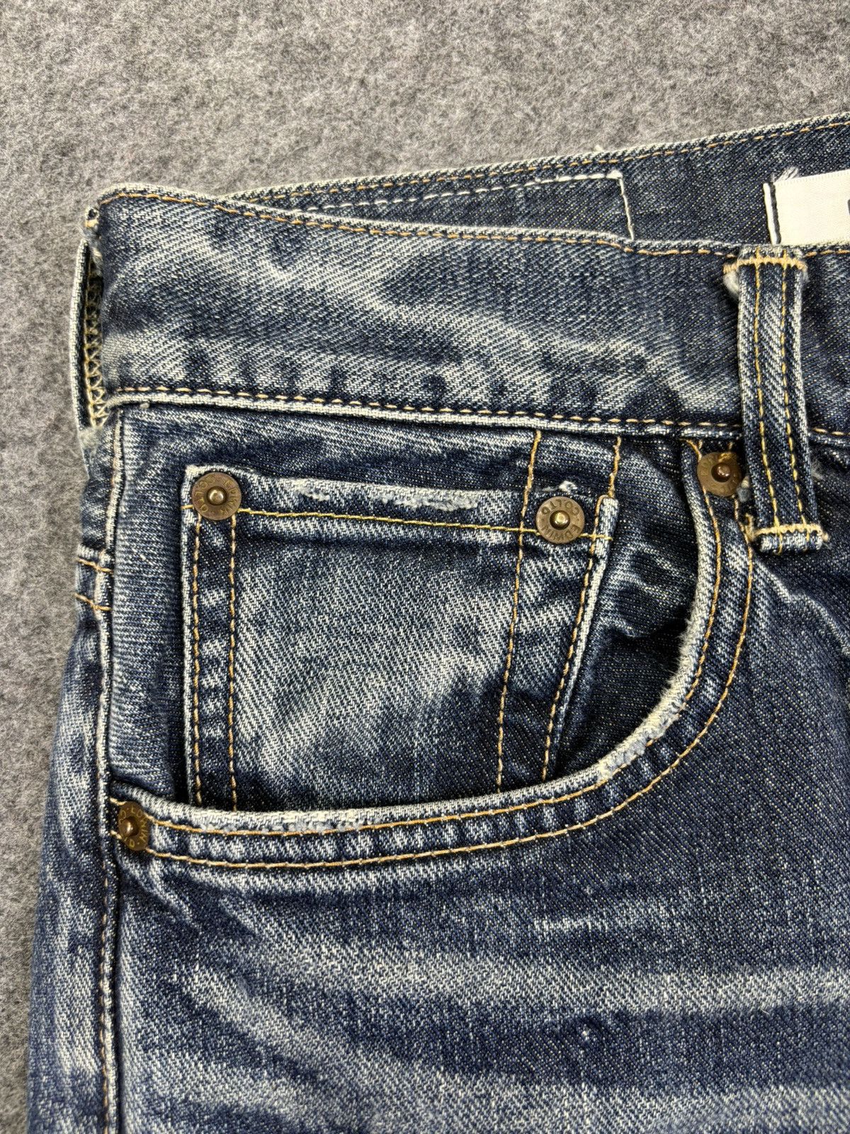 Edwin 💥Raw Fades💥Vintage Edwin Straight Cut Denim K4 Size US 31 - 5 Thumbnail