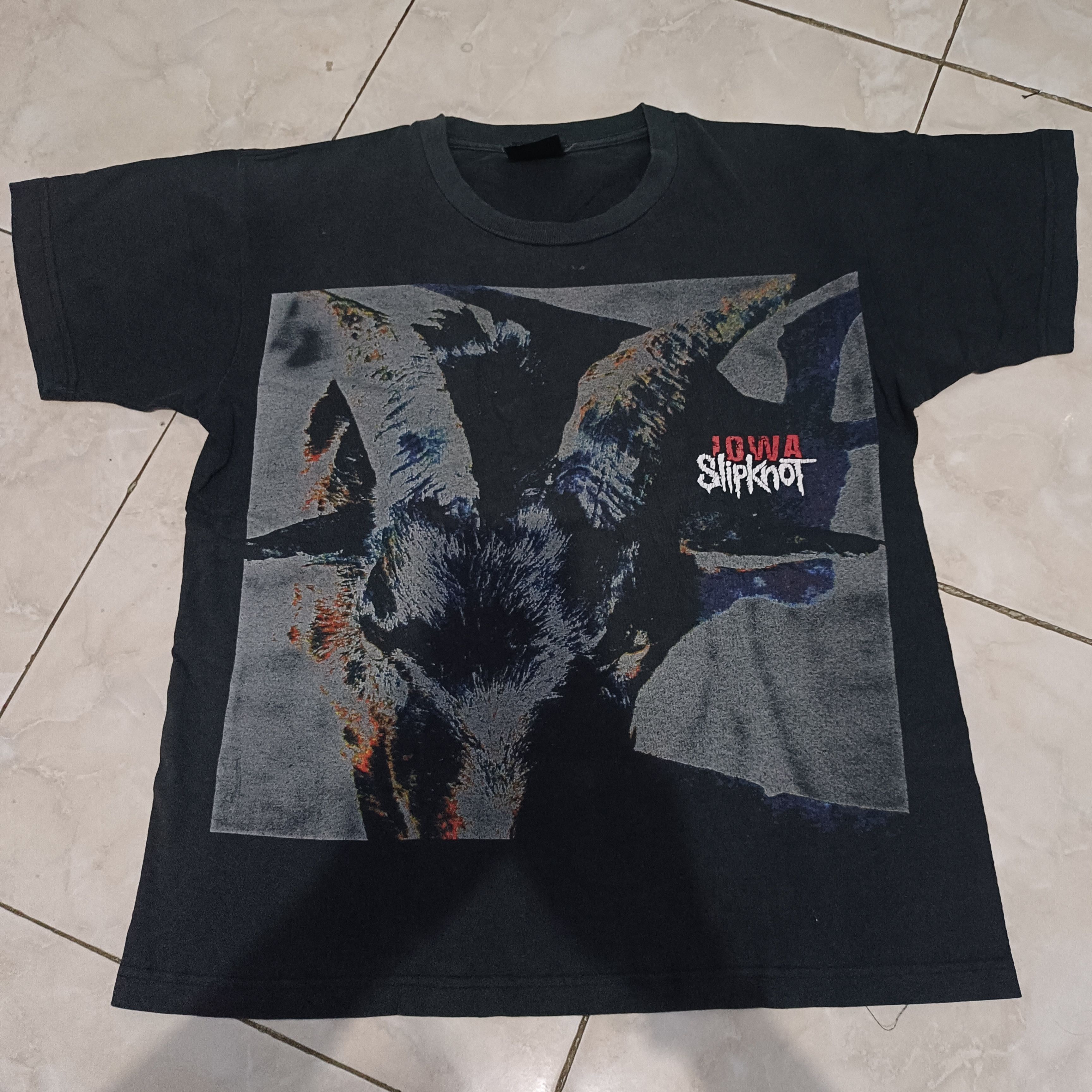 Vintage Y2K Slipknot “ Iowa 2002 Japan Tour T-shirt / Nu