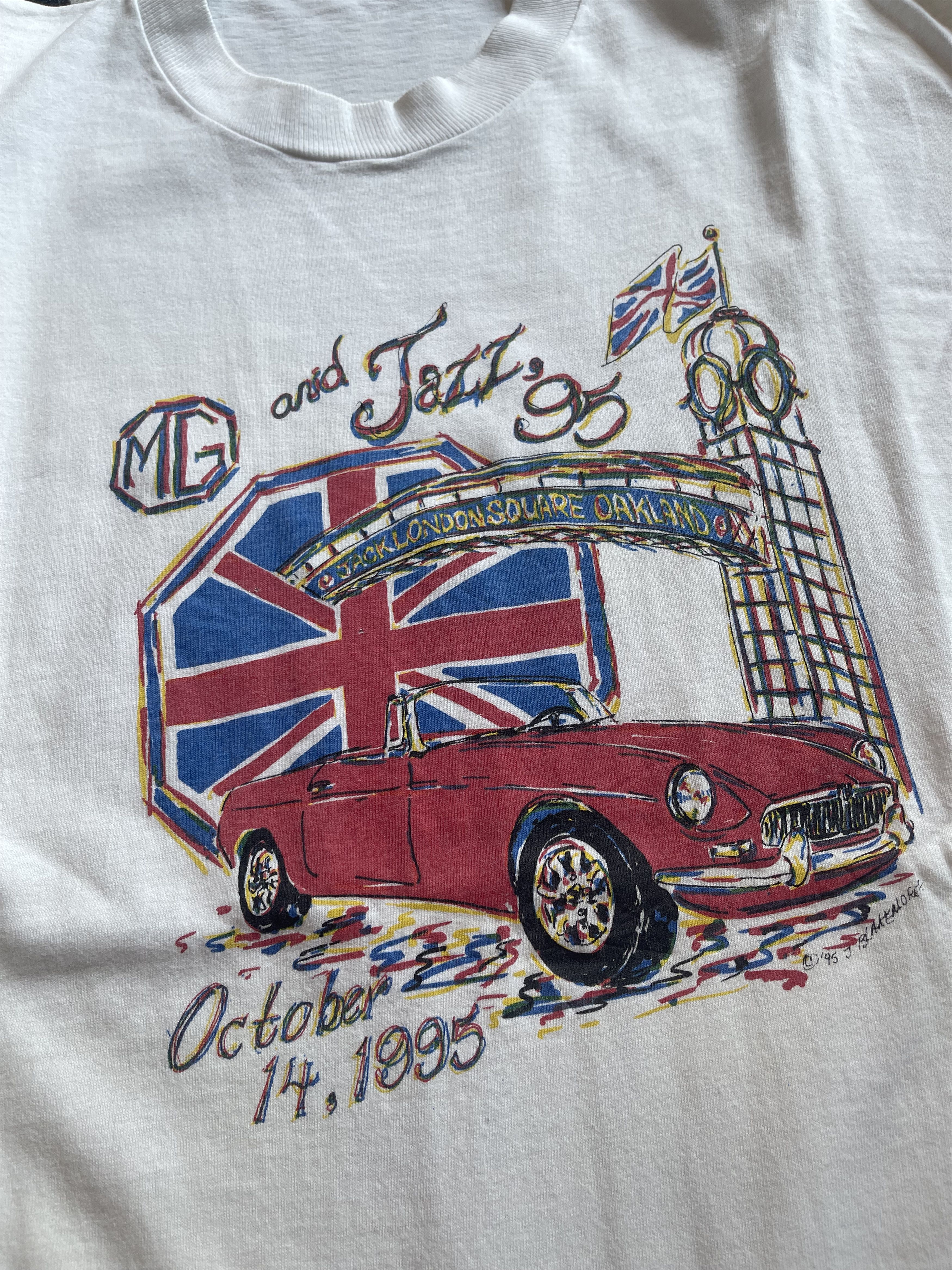 Vintage Vintage 1995 MG and Jazz Jack London Square Oakland T-Shirt Size US XL / EU 56 / 4 - 3 Thumbnail