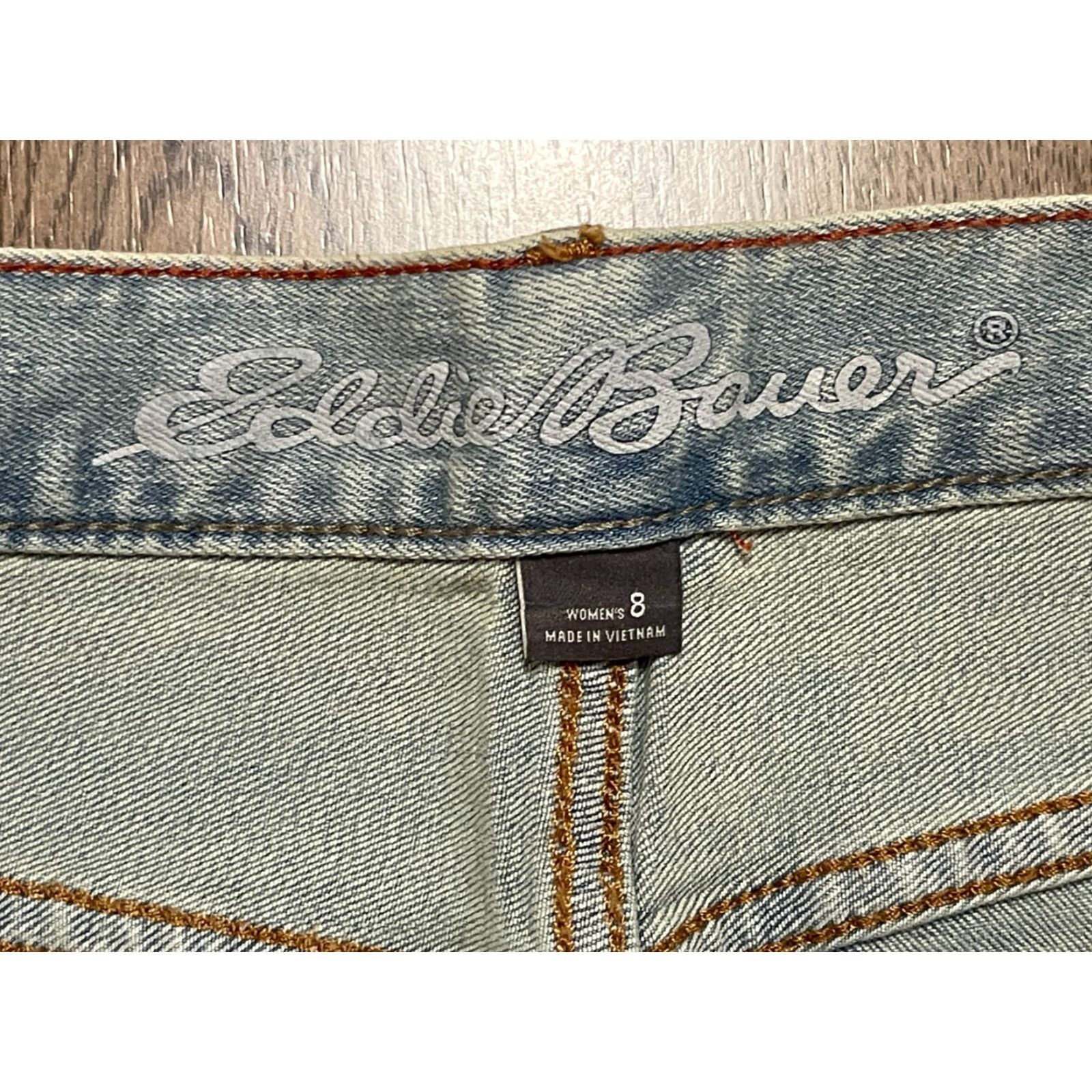 Eddie Bauer Eddie Bauer Jeans Women's 8 Denim Light Wash Straight Pockets Regular Inseam 30 Specially Dyed Vintage No Size 30" / US 8 / IT 44 - 5 Thumbnail