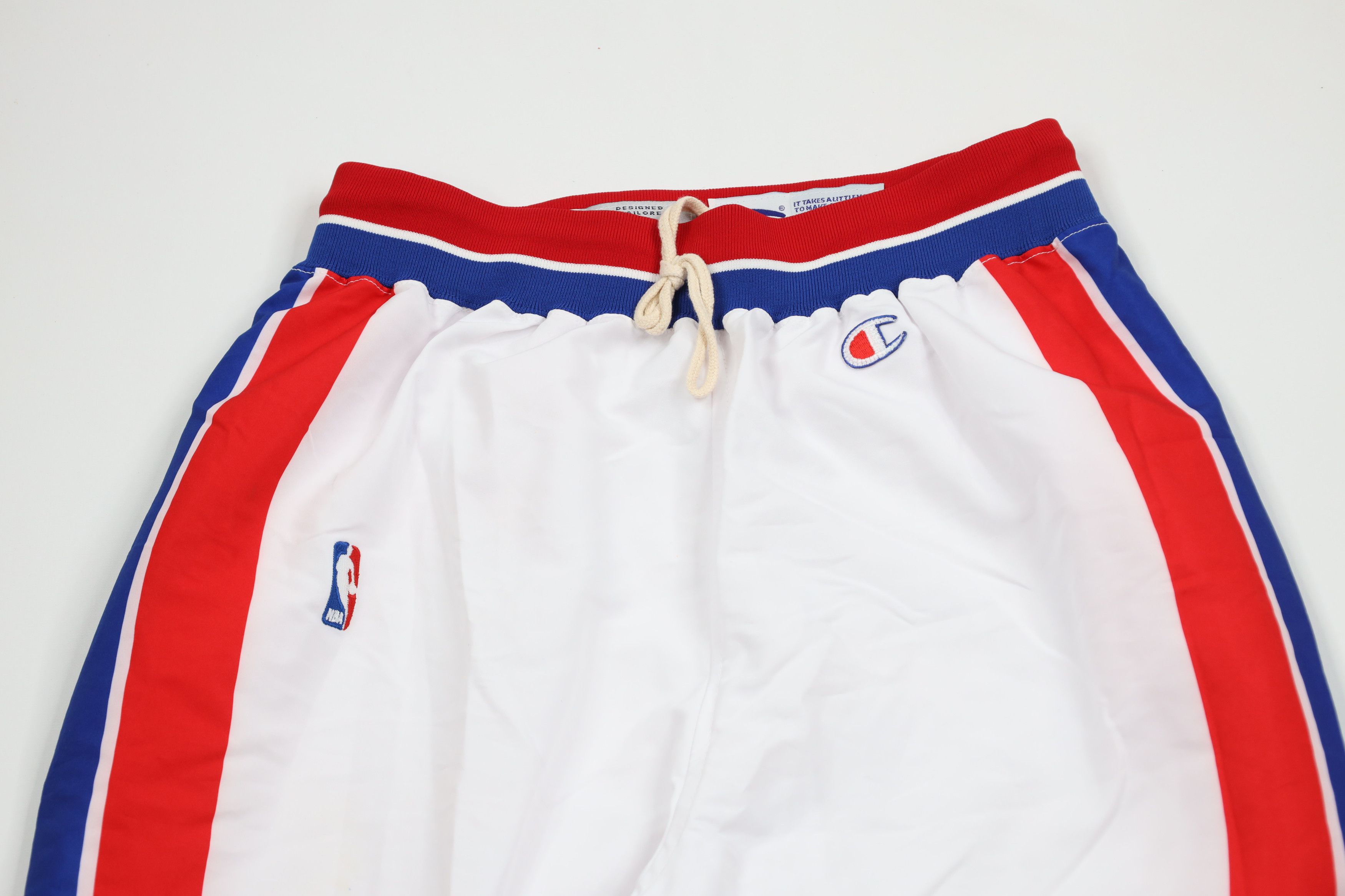 Champion × Vintage Vintage 90s Champion 1995 Detroit Pistons Basketball Pants Size US 36 / EU 52 - 2 Thumbnail