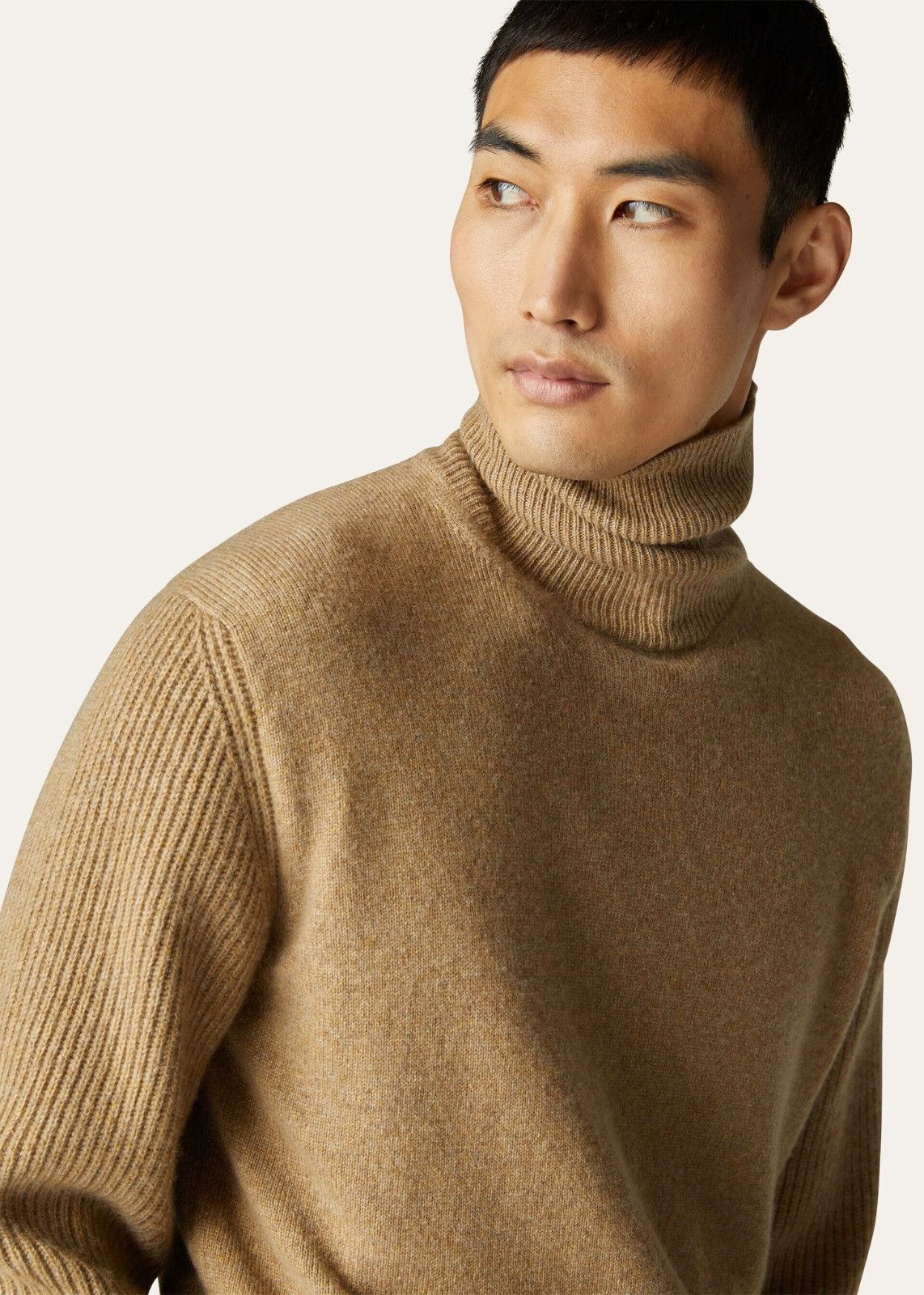 Loro Piana o1srvl11e1224 Dolcevita Casual Poloneck Sweater in Camel Size US S / EU 44-46 / 1 - 4 Thumbnail
