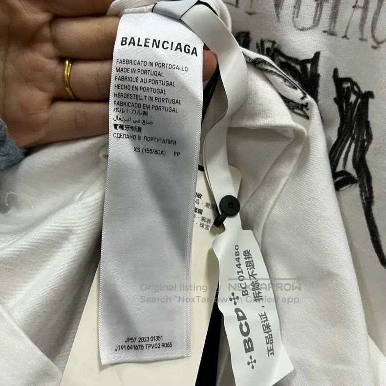Balenciaga Balenciaga White Letter Printed Round Neck Short Sleeve Size US XS / EU 42 / 0 - 4 Thumbnail