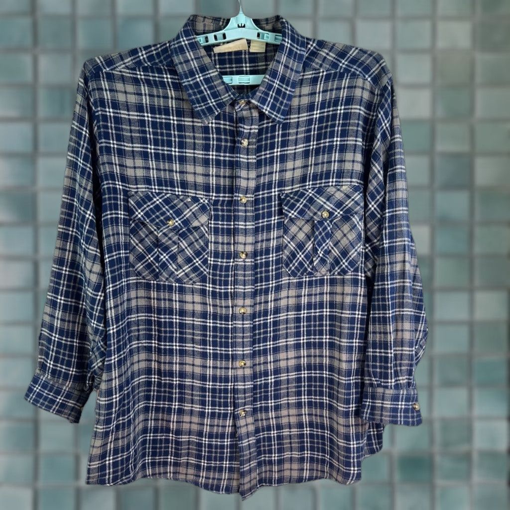 Vintage VINTAGE King Size Plaid Flannel Button-Up Shirt 2XL Men’s Big & Tall Blue 58" Chest Long Sleeve, Relaxed Fit, Casual Workwear, 90s Retro Theme Mens Size US XXL / EU 58 / 5 - 1 Thumbnail