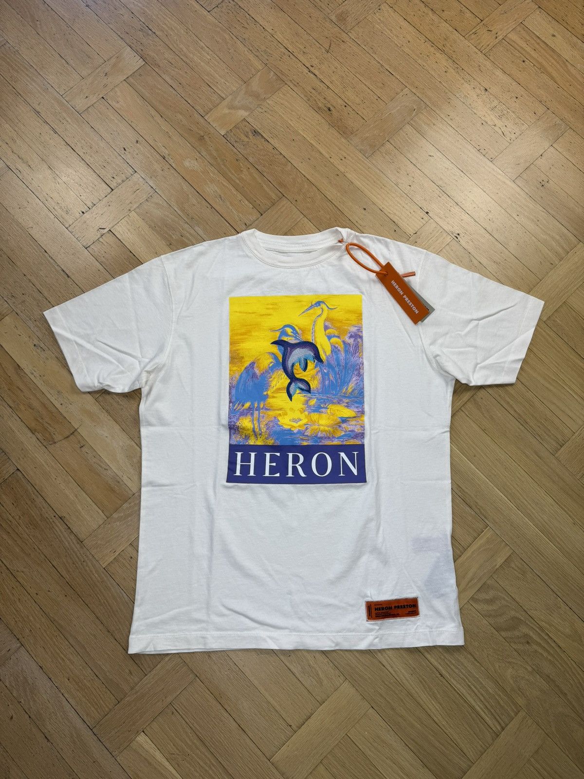 Heron Preston HERON PRESTON “DOLPHIN” GRAPHIC WHITE TEE Size US S / EU 44-46 / 1 - 1 Thumbnail
