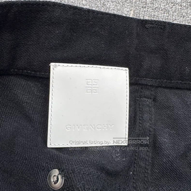 Givenchy Givenchy Plaster Crack Denim Pants Size US 36 / EU 52 - 2 Thumbnail