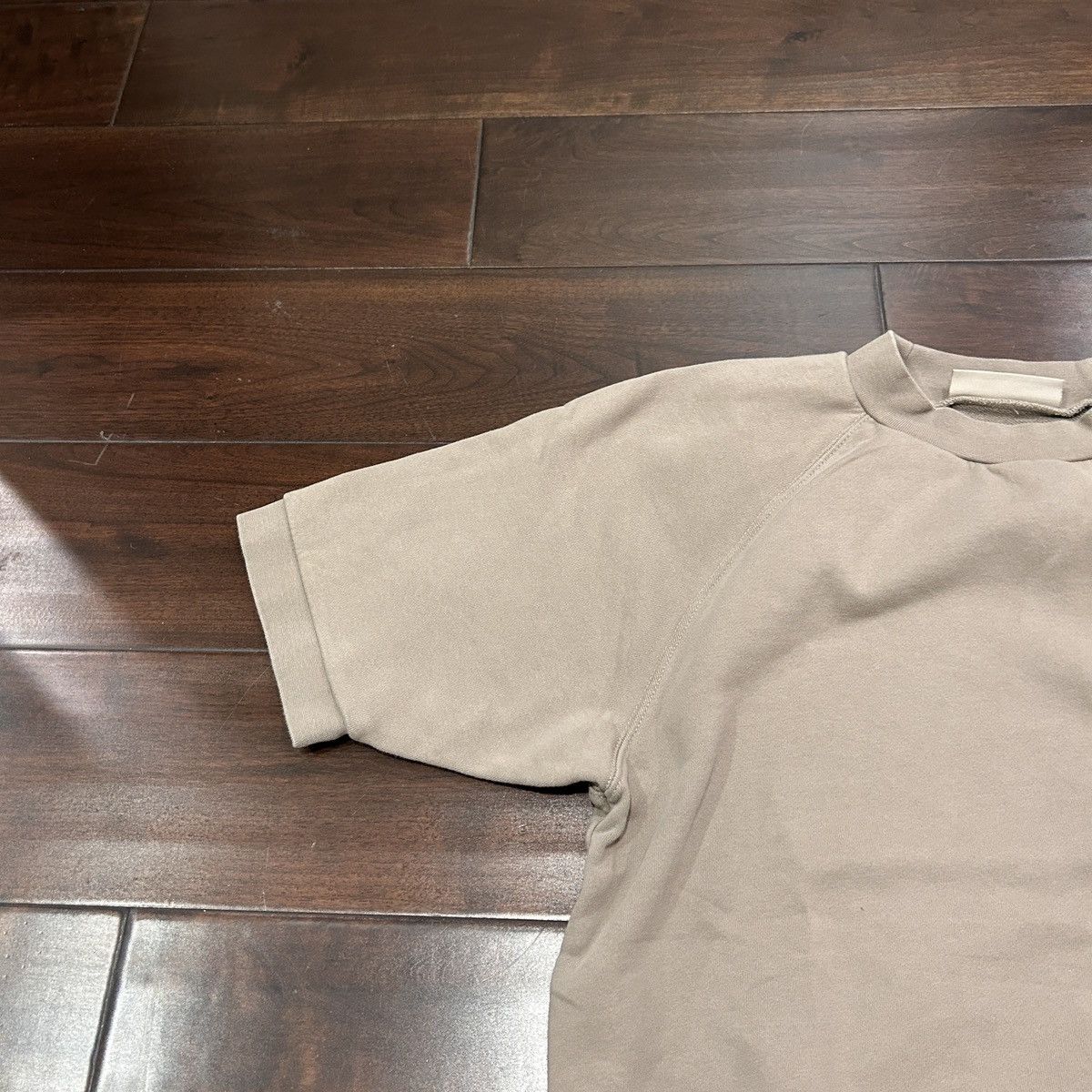 Essentials × Fear of God Raglan Short Sleeve Sweatshirt Size US L / EU 52-54 / 3 - 4 Thumbnail