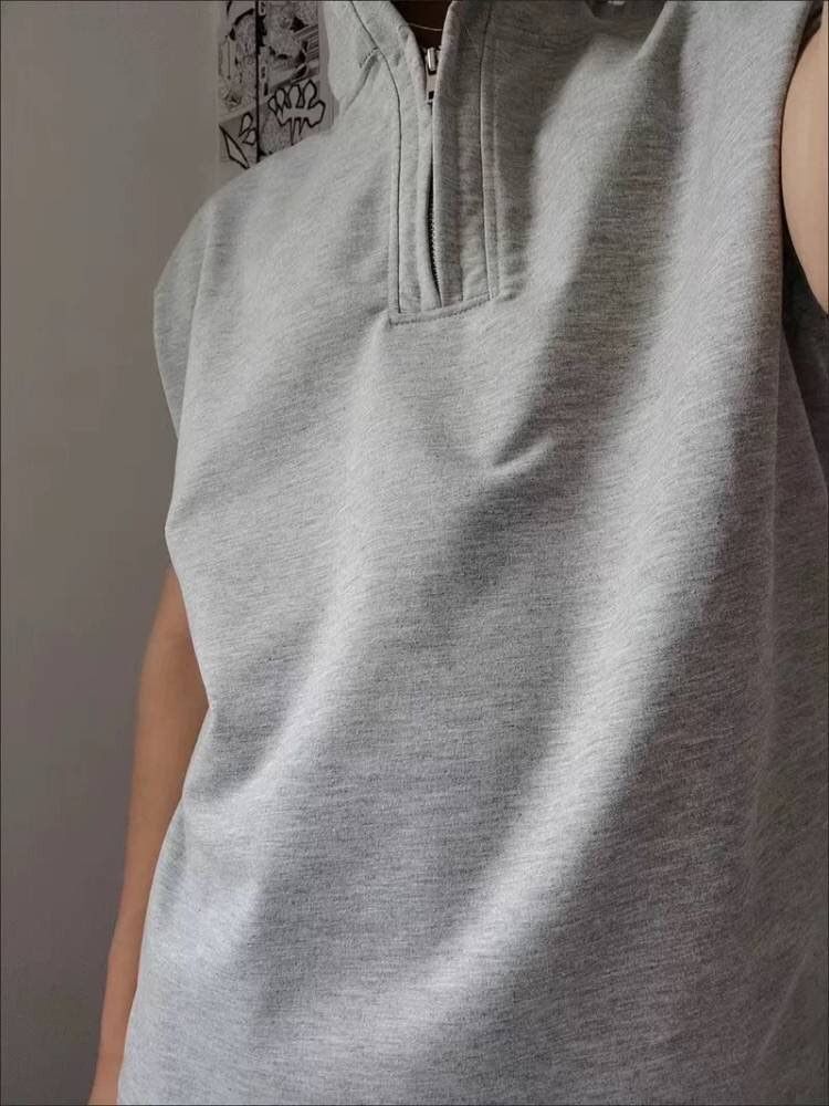 Japanese Brand × Vintage Zipper Hooded Sleeveless Tshirt Size US XXL / EU 58 / 5 - 3 Thumbnail