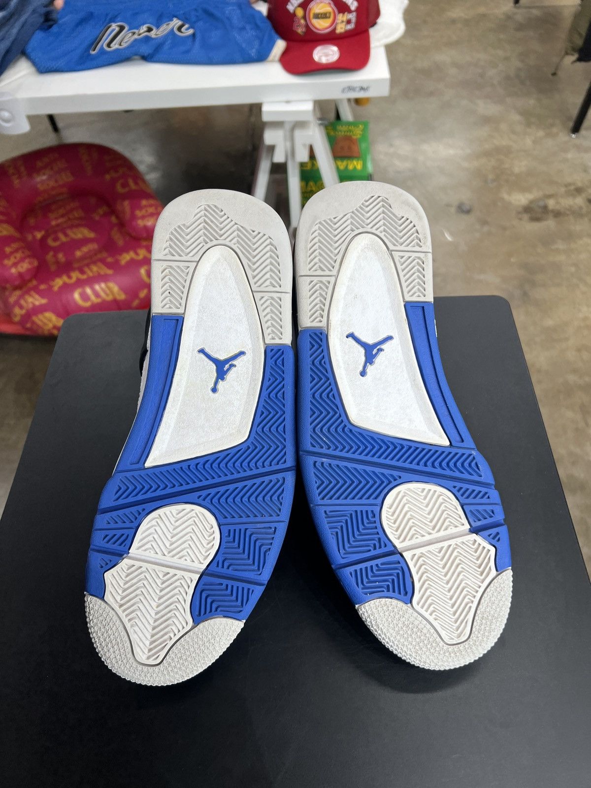 Jordan Brand Air Jordan 4 Motorsport Sz. 10 (2017) Size US 10 / EU 43 - 9 Thumbnail