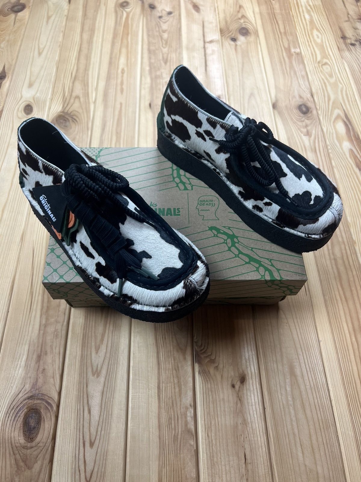 Clarks New Clarks Originals x Brain Dead Desert Nomad Cow Print Size US 7.5 / IT 37.5 - 2 Thumbnail